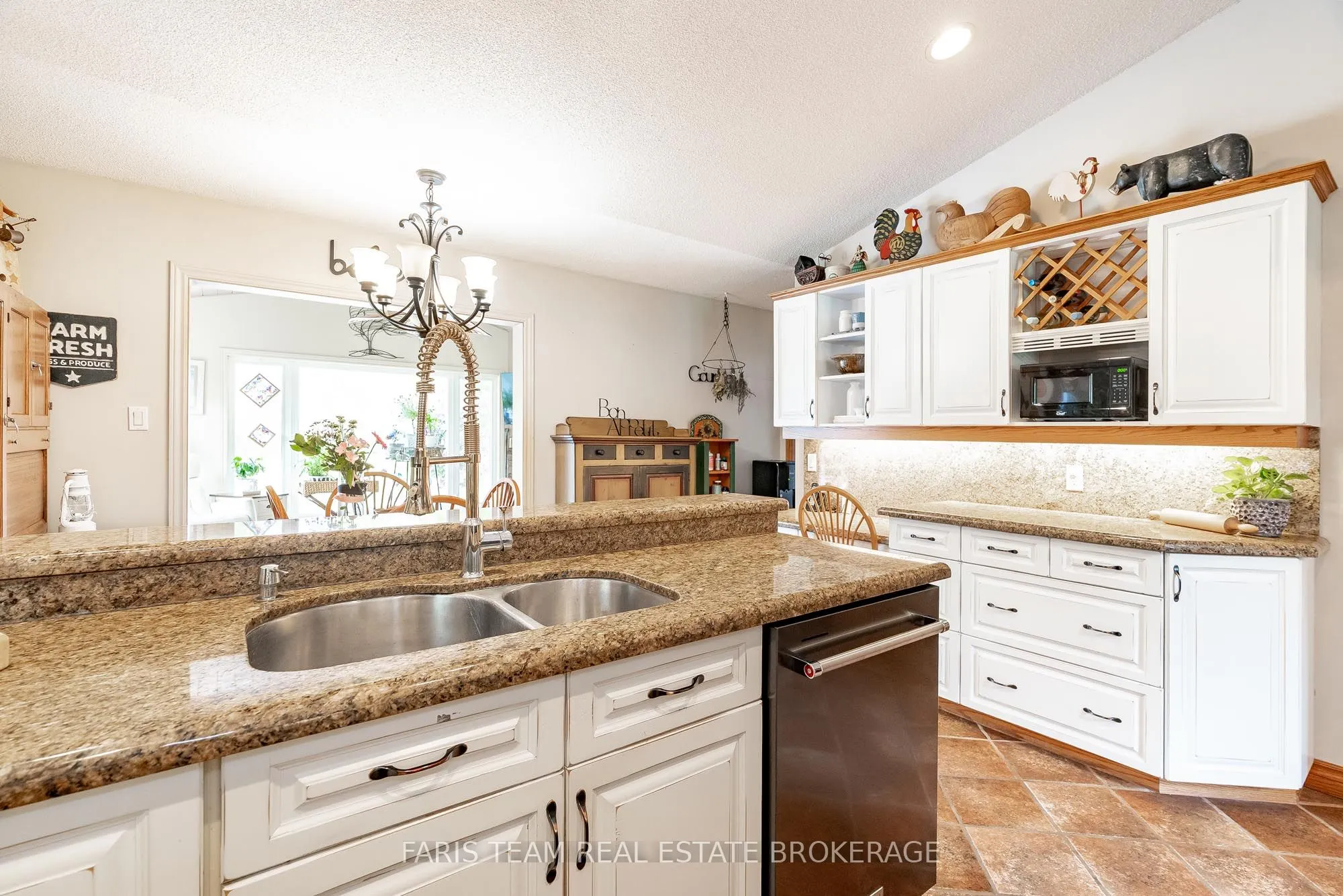 34 Concession Road 8 E