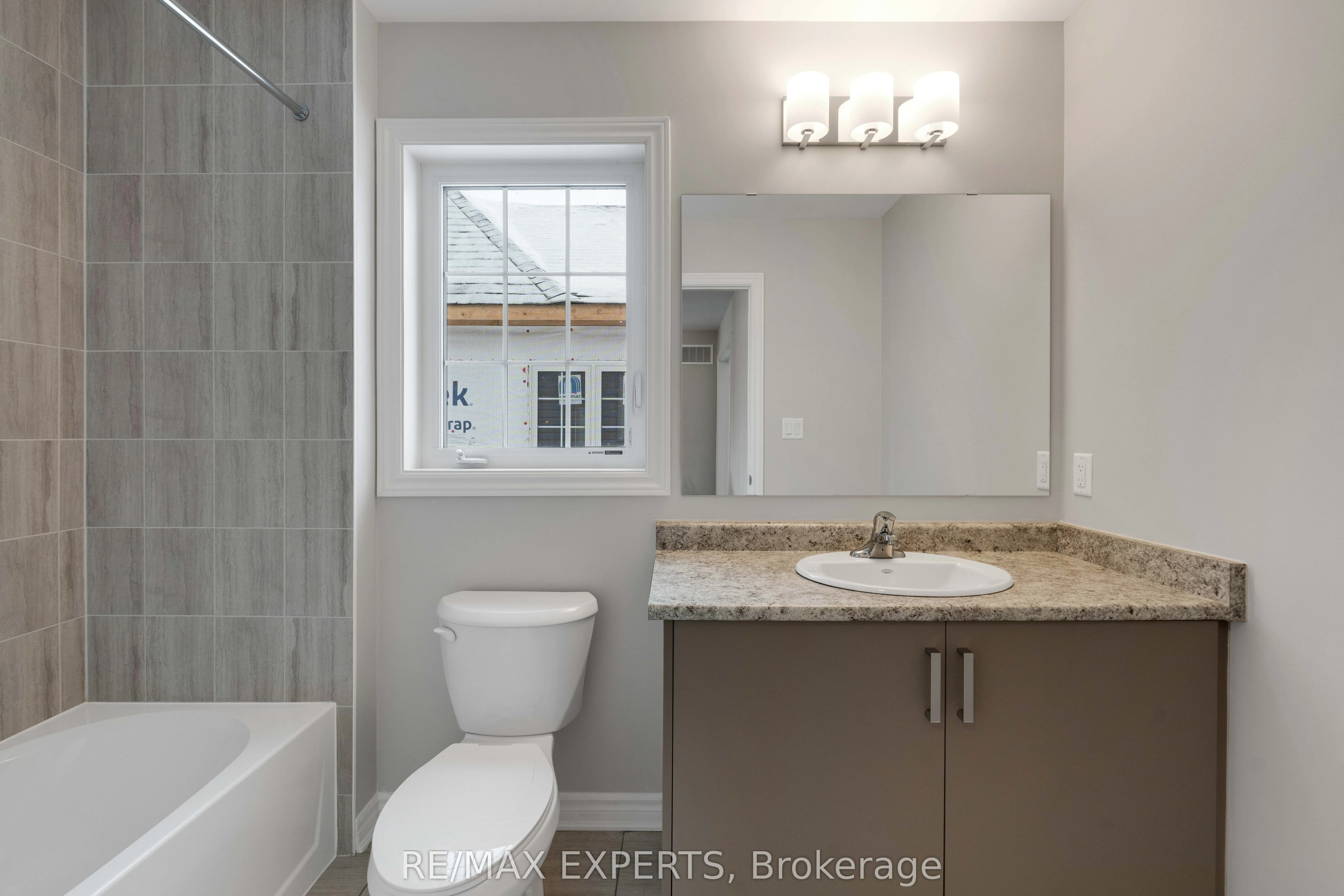 282 Springfield Crescent