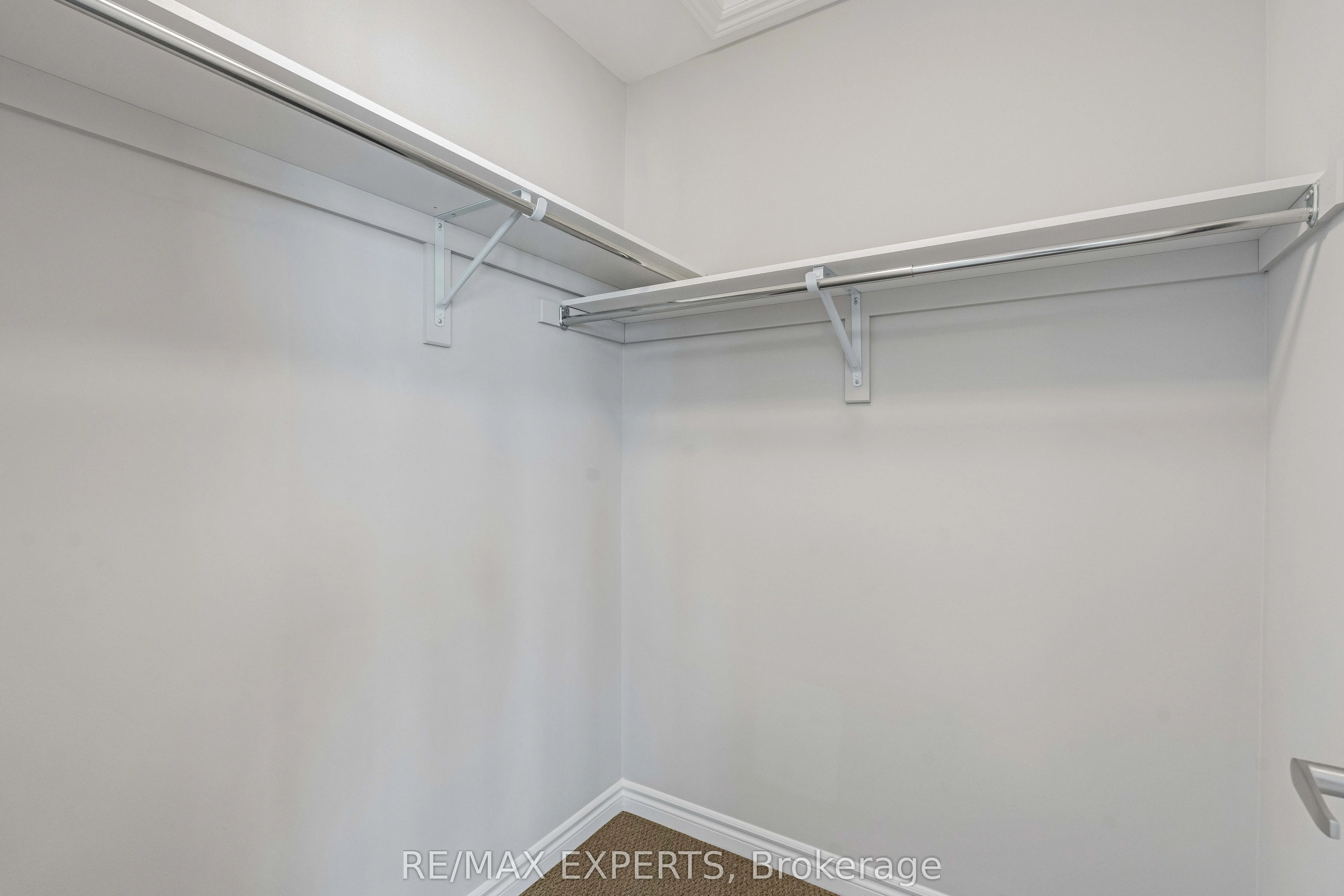 282 Springfield Crescent