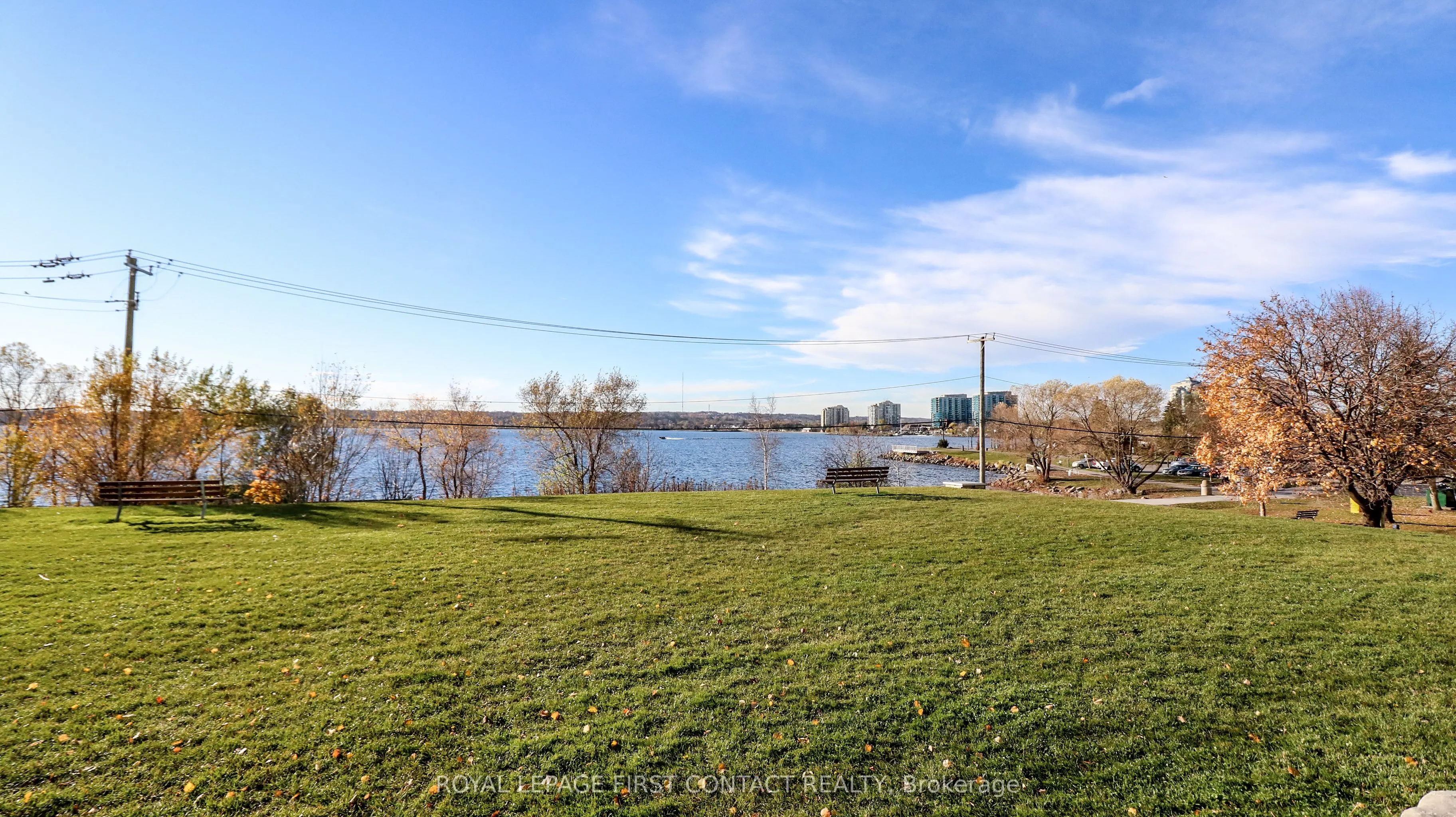 150 Dunlop Street E, #811
