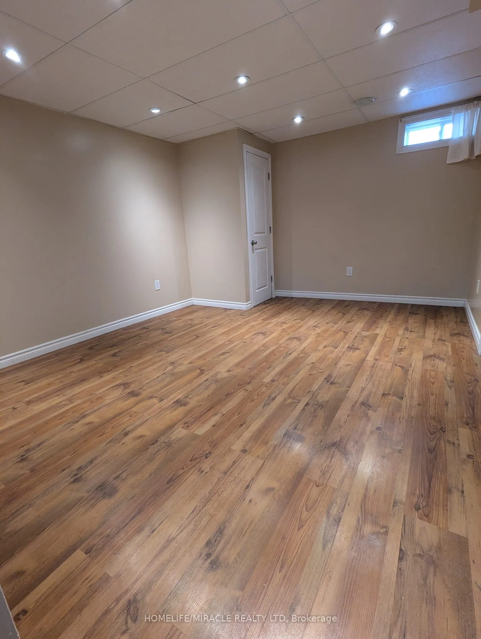 800 West Ridge Boulevard, #71