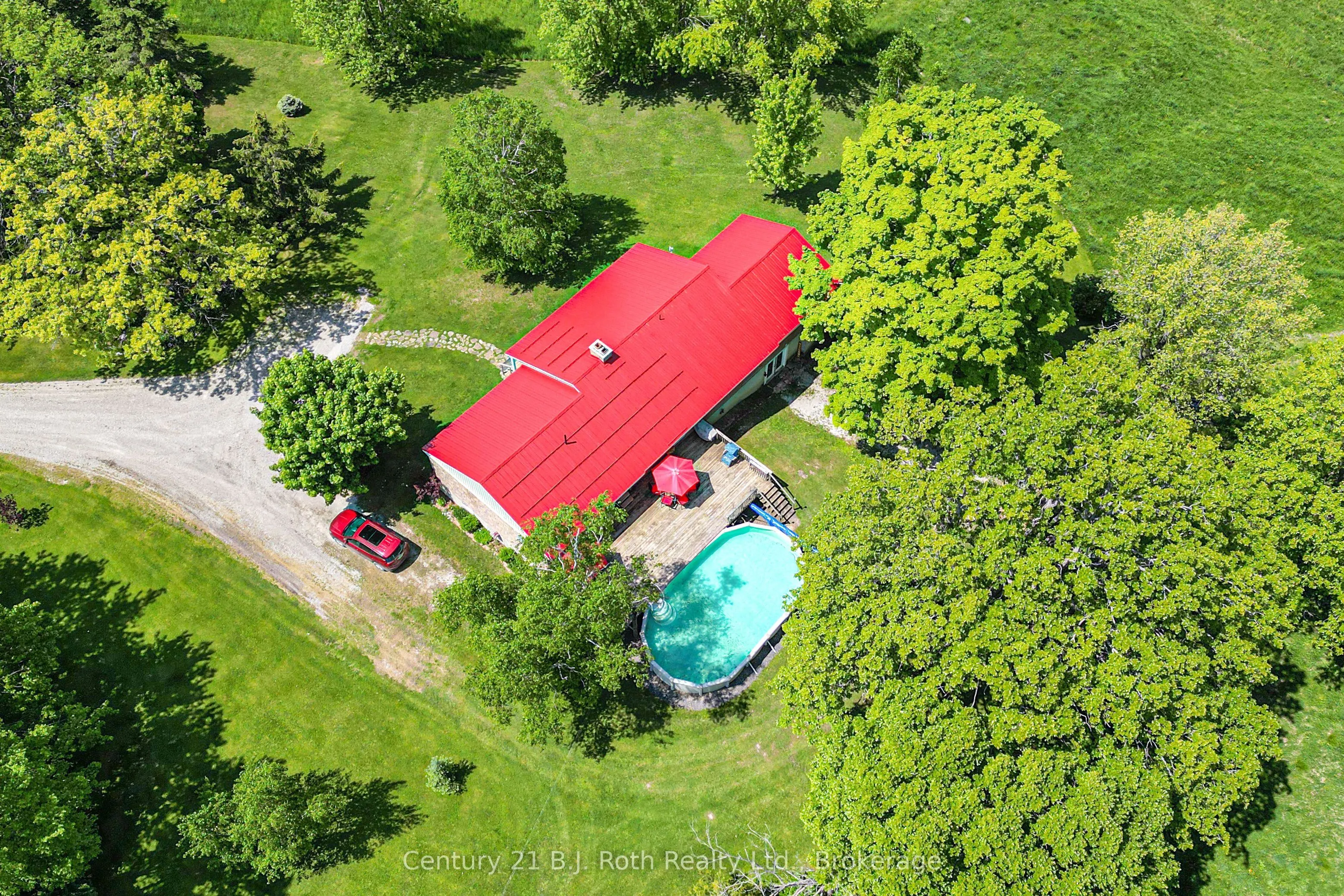1579 Wainman Line