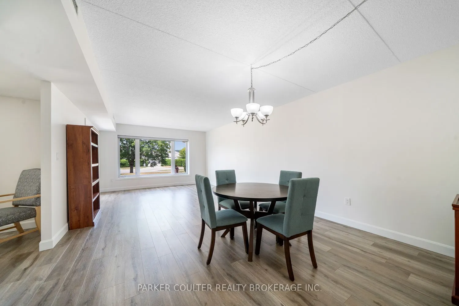 11 Beck Boulevard, #103