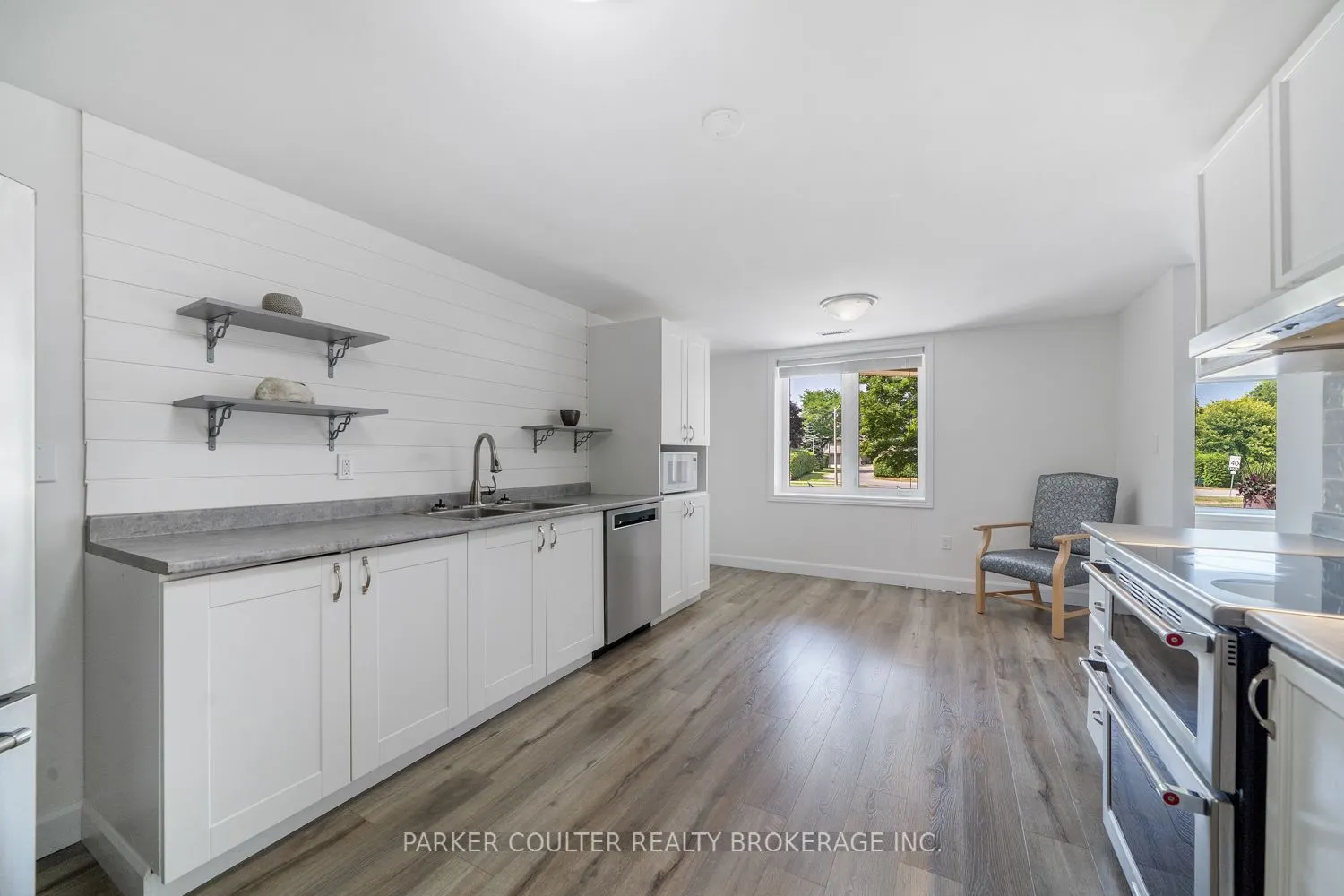 11 Beck Boulevard, #103