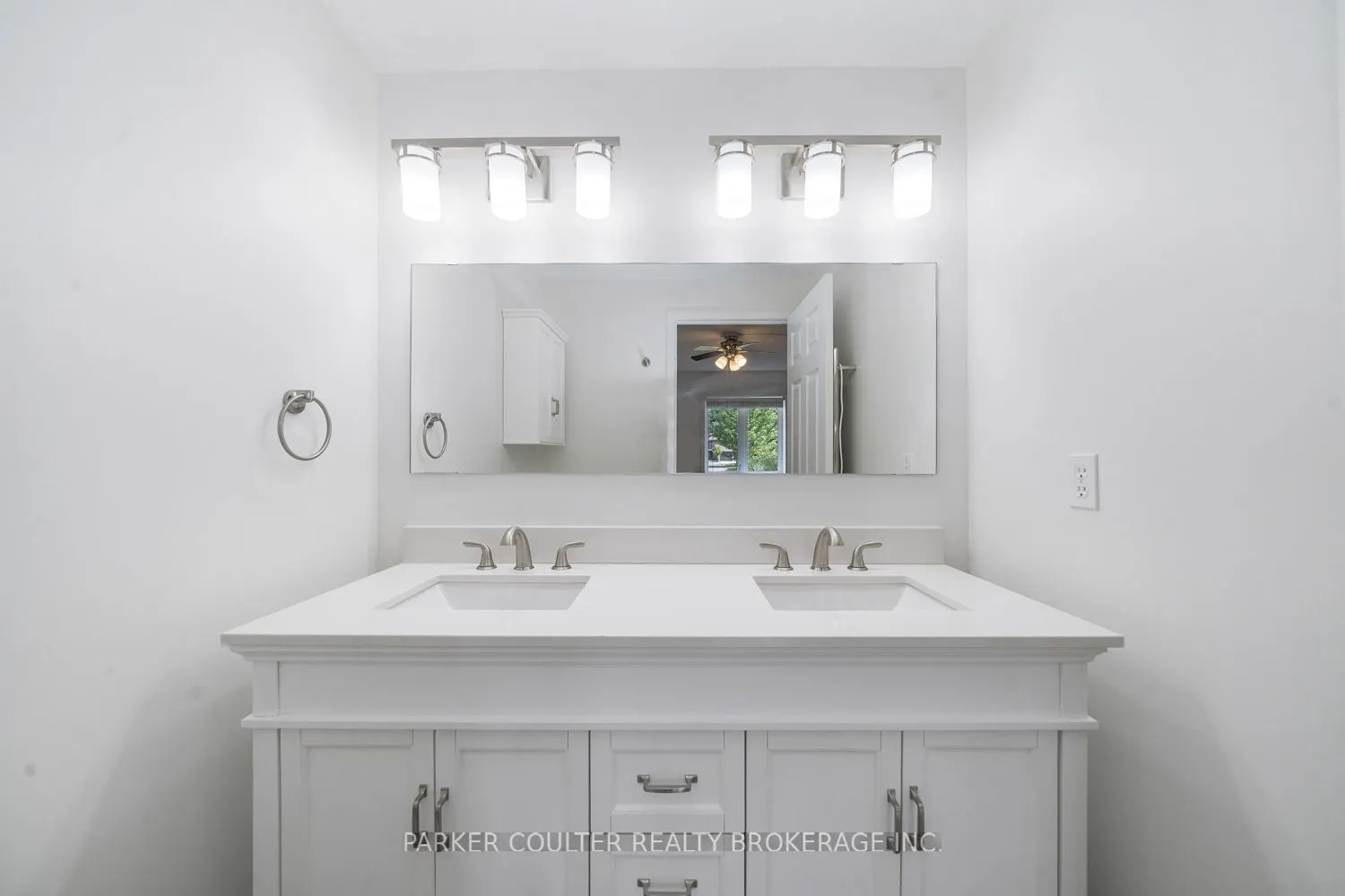 11 Beck Boulevard, #103
