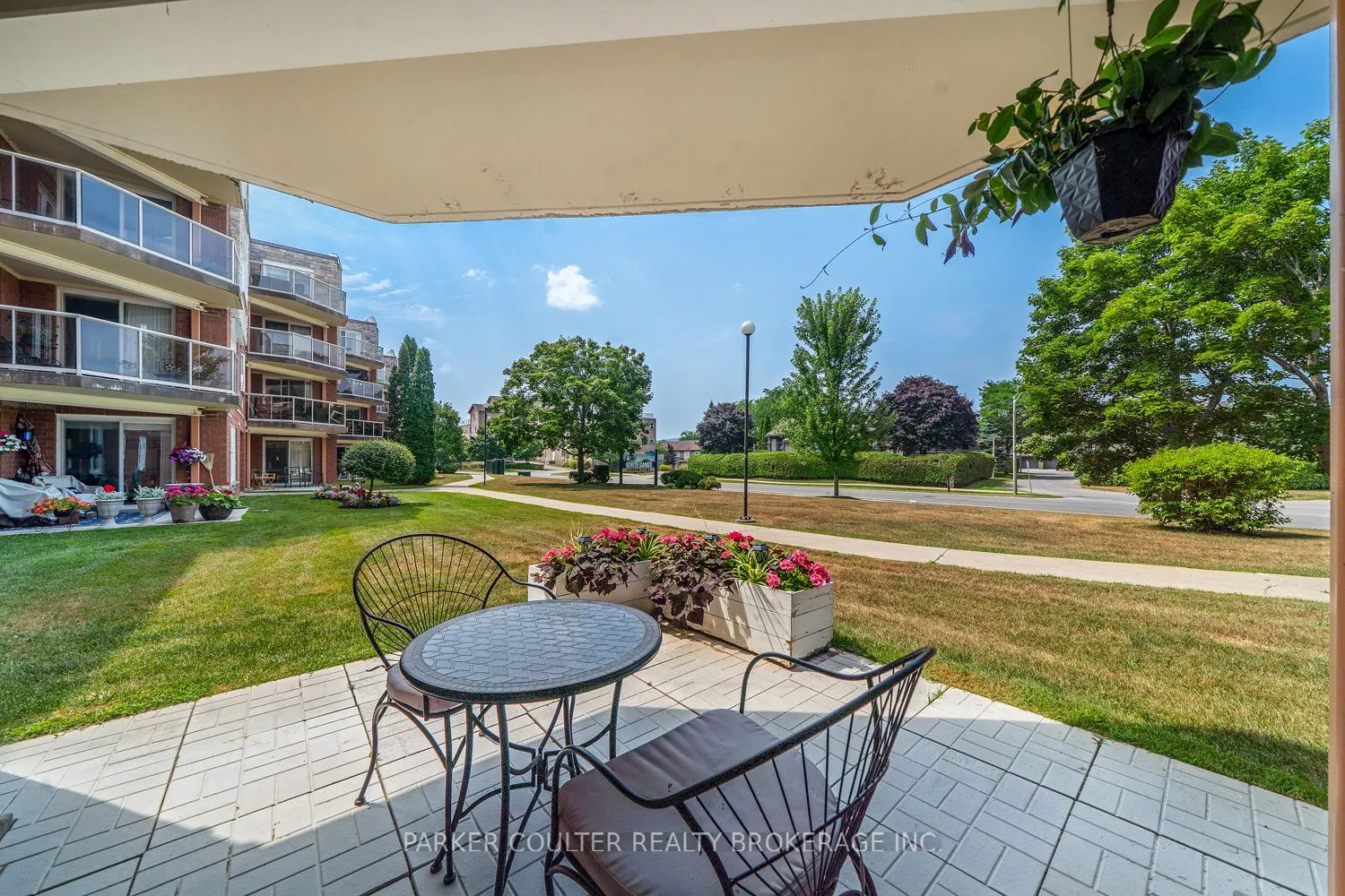 11 Beck Boulevard, #103