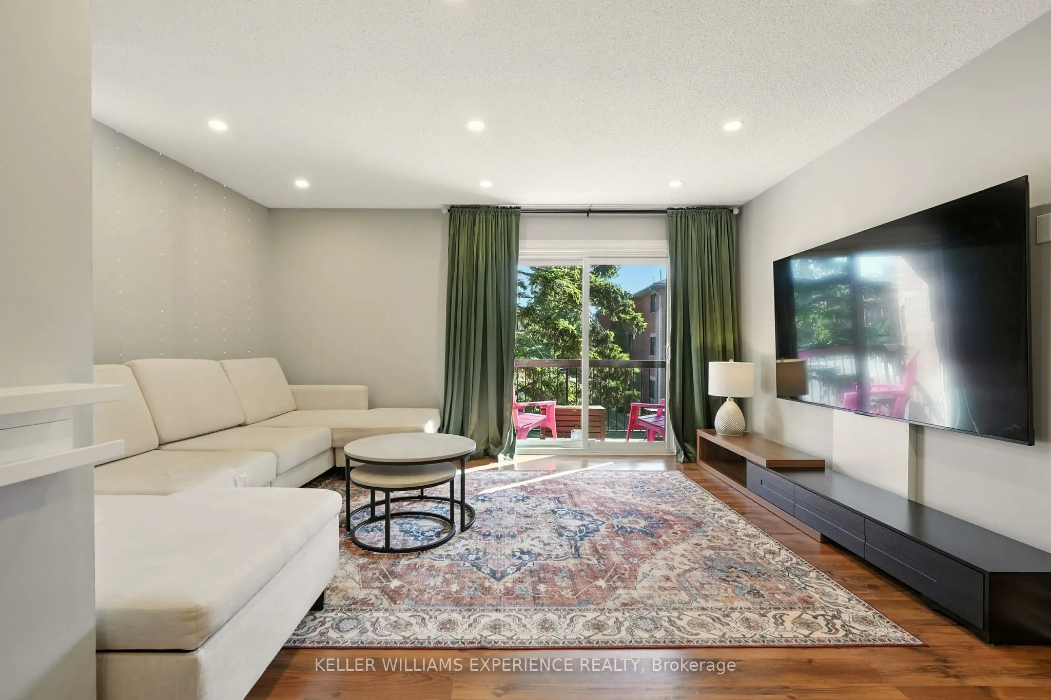 167 Edgehill Drive, #E8