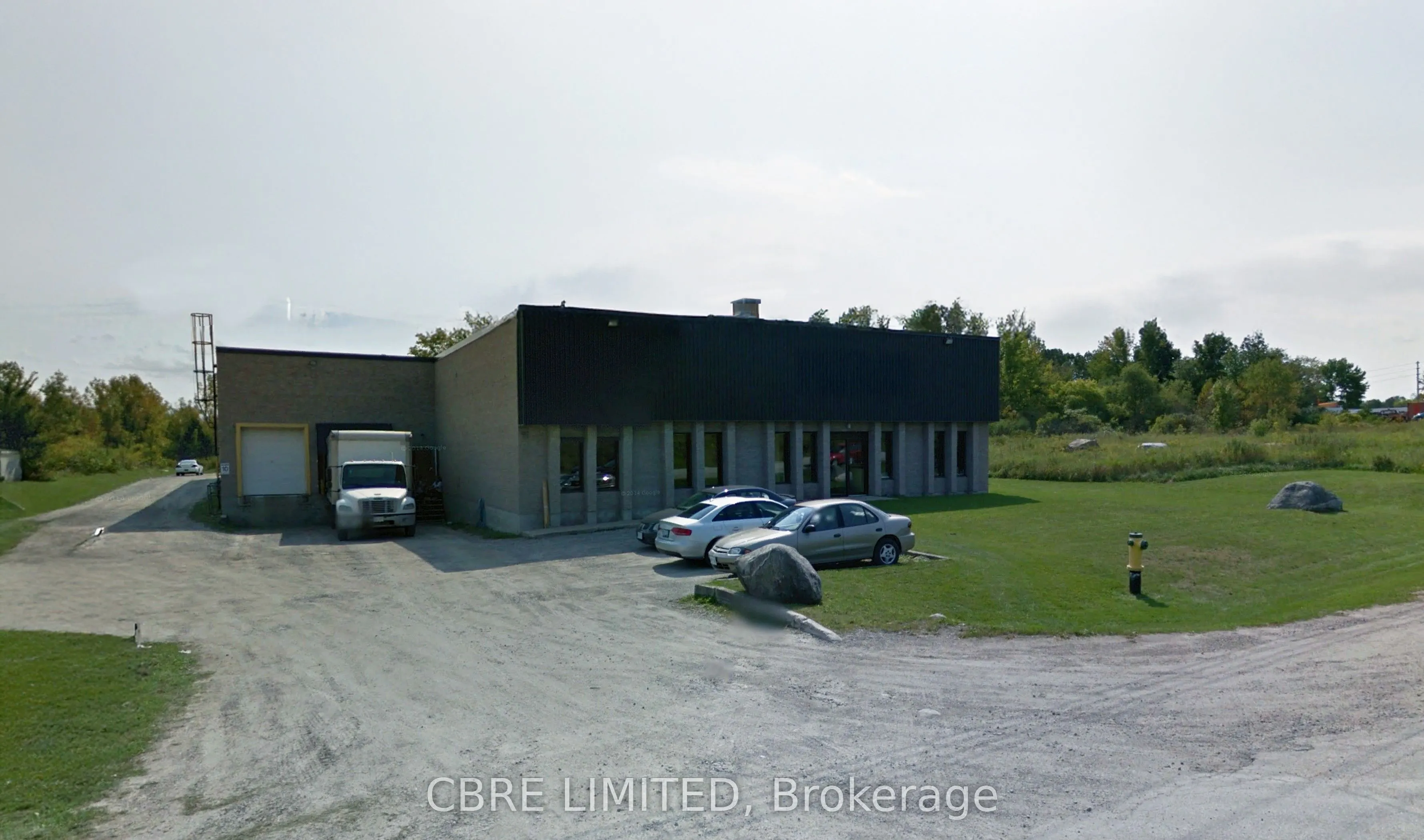 455 & 475 Cranston Crescent