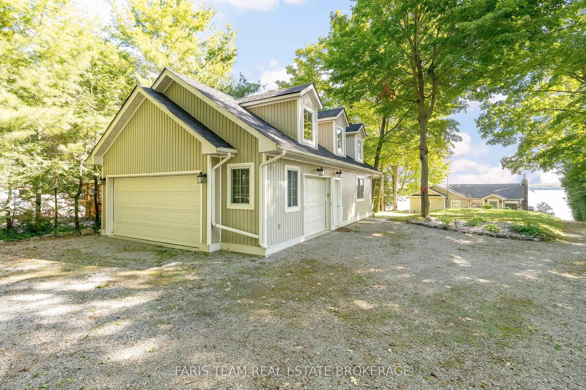 1449 Champlain Road
