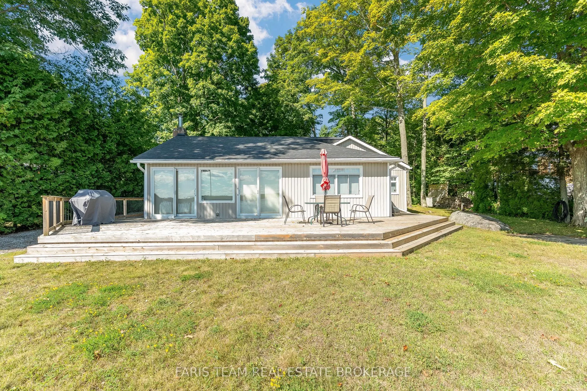 1449 Champlain Road