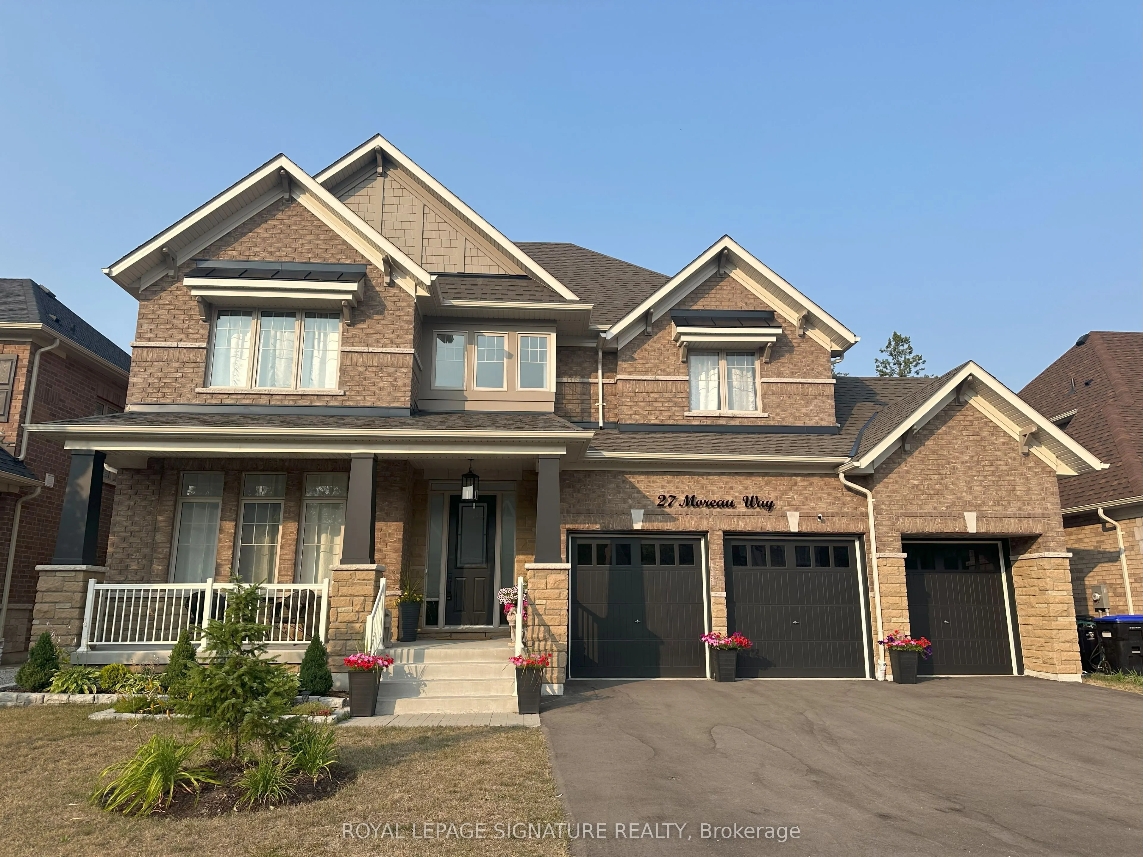 27 Moreau Way