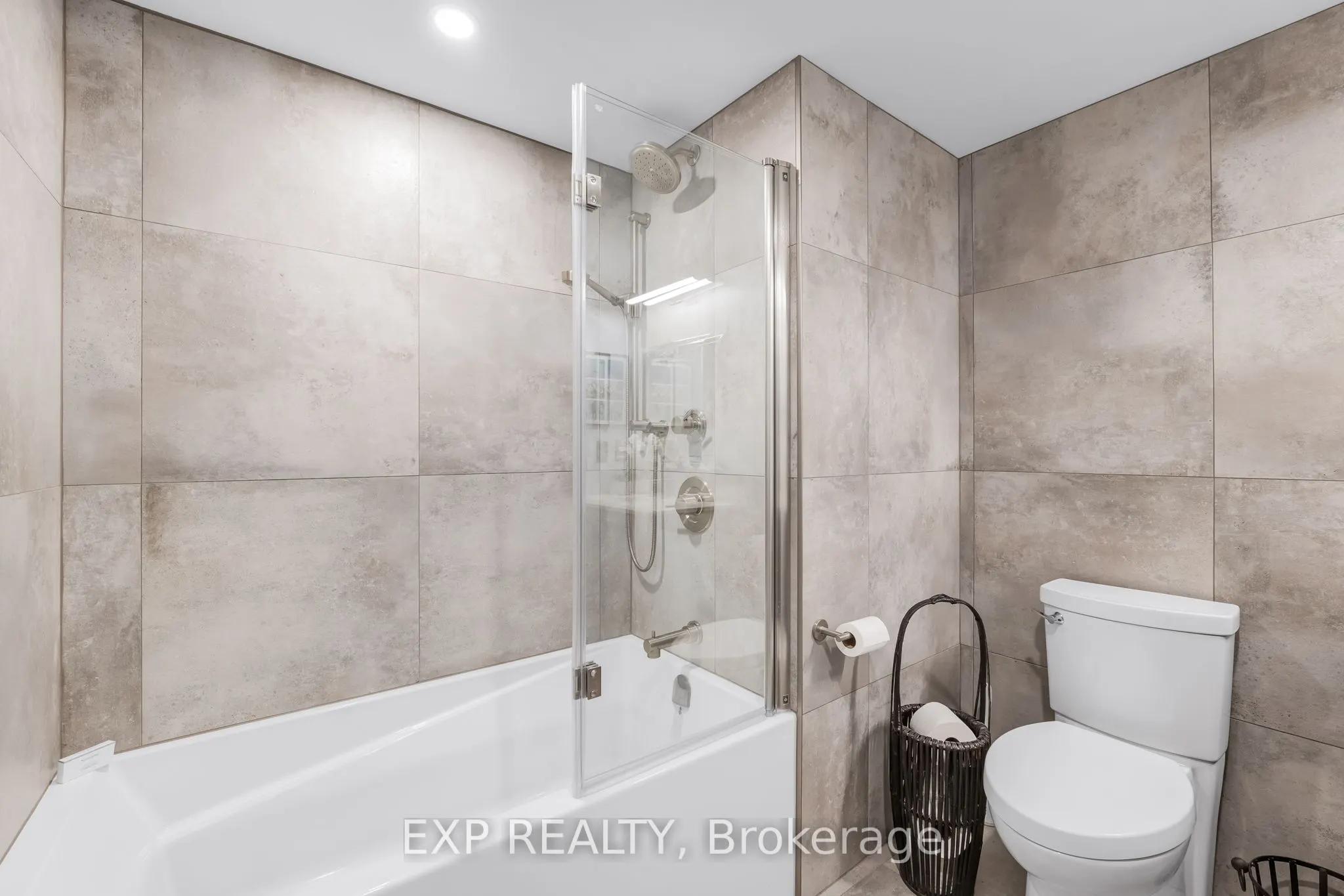 65 Ellen Street, #1502
