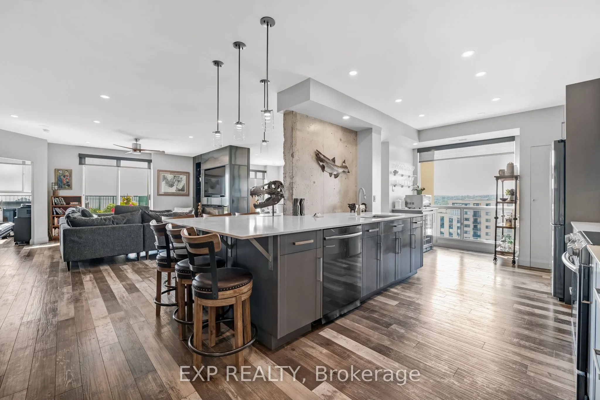65 Ellen Street, #1502