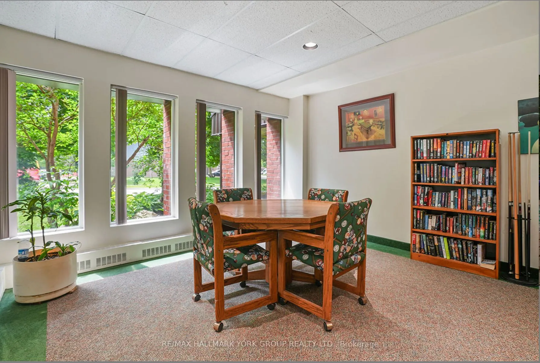262 Rose Street, #705