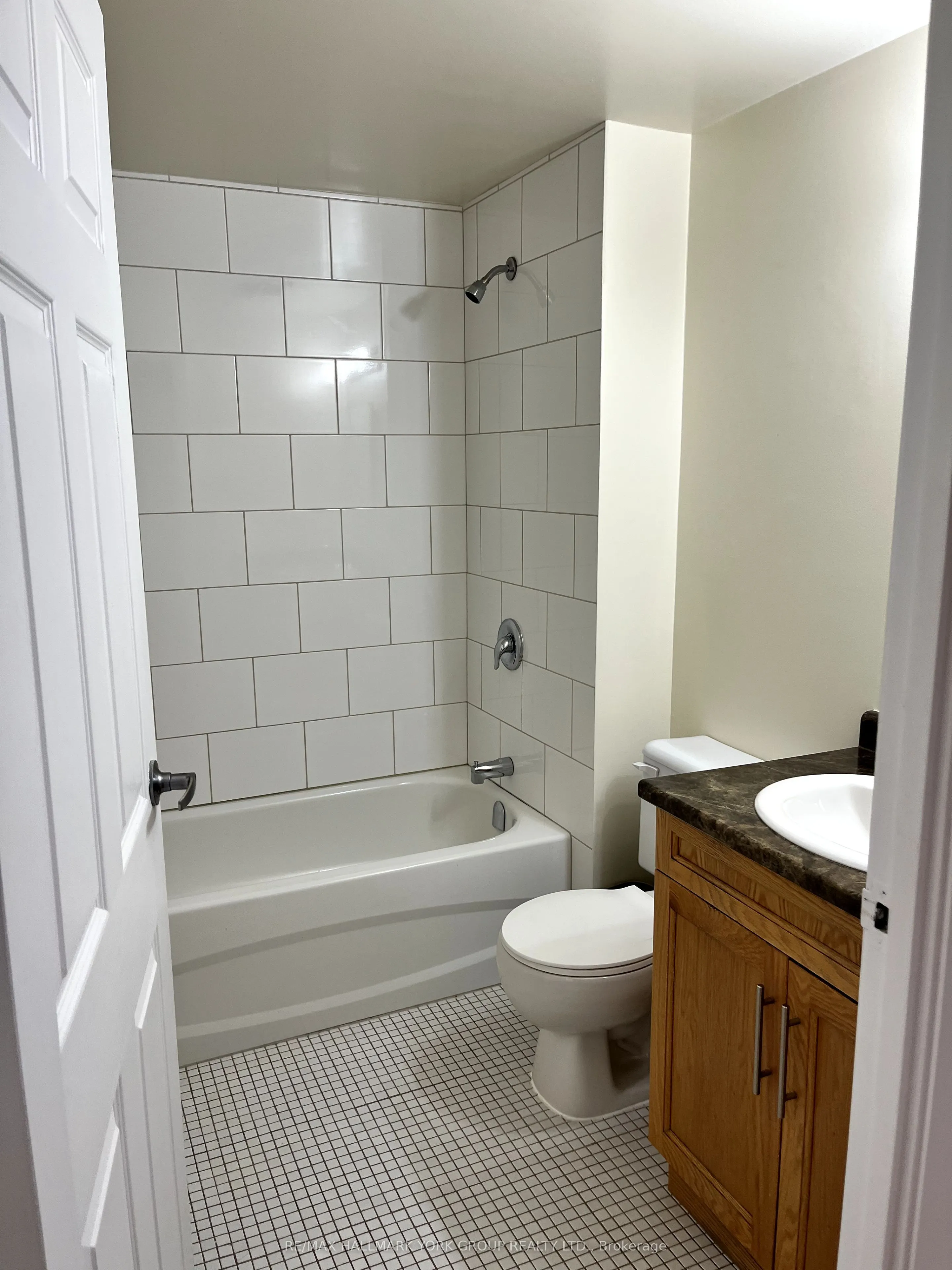 262 Rose Street, #705