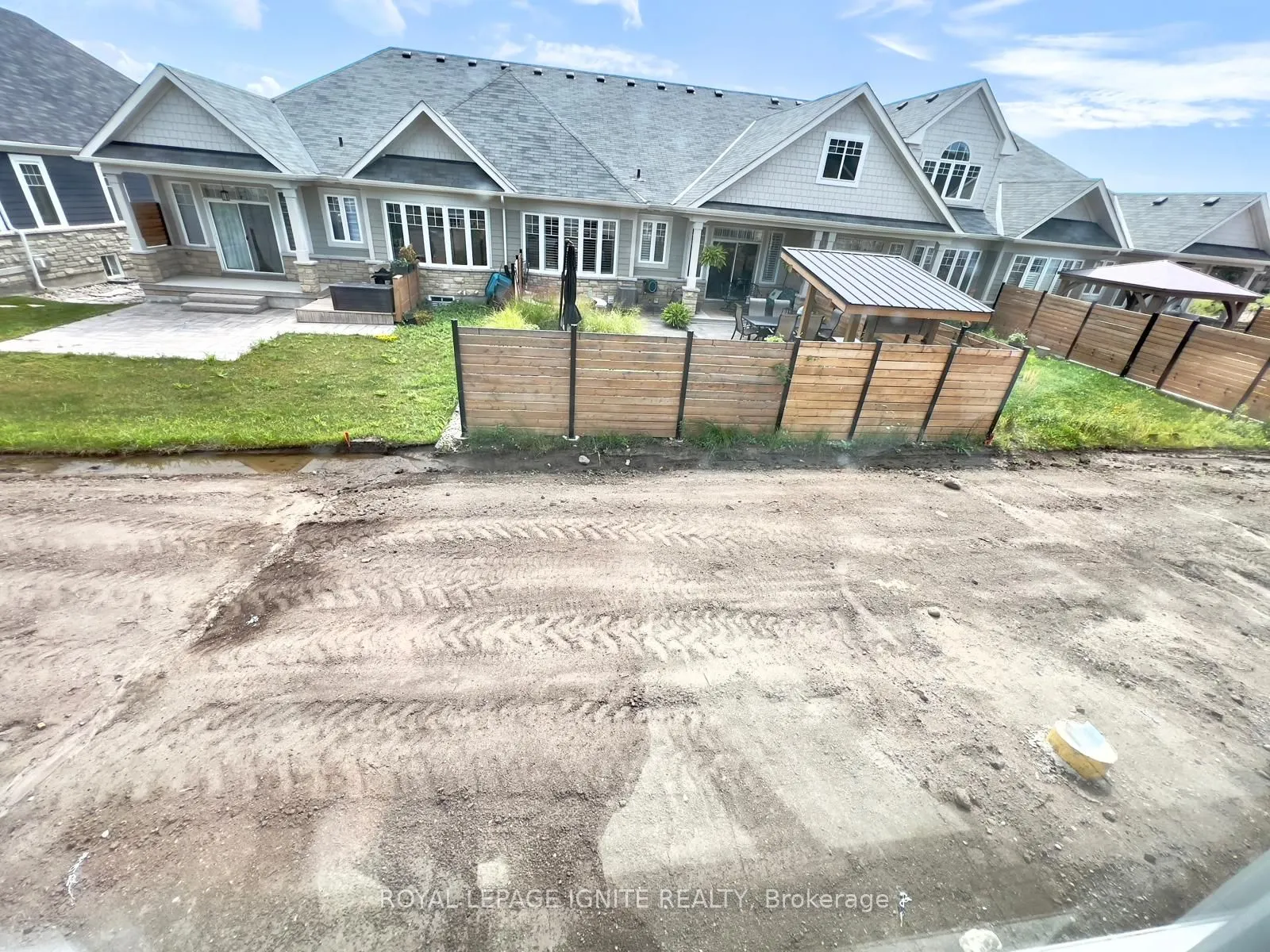 531 Hudson Crescent