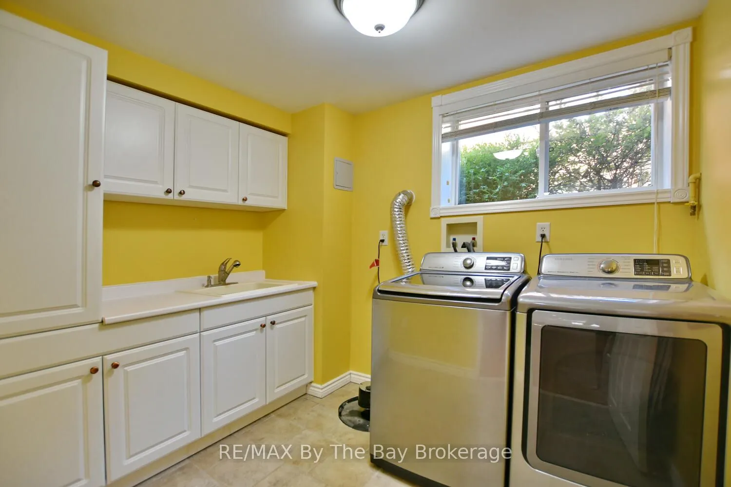 424 Ramblewood Drive