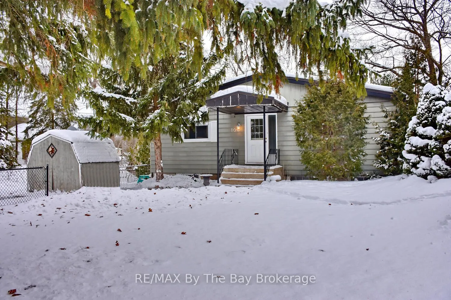 103 Sunnidale Road S