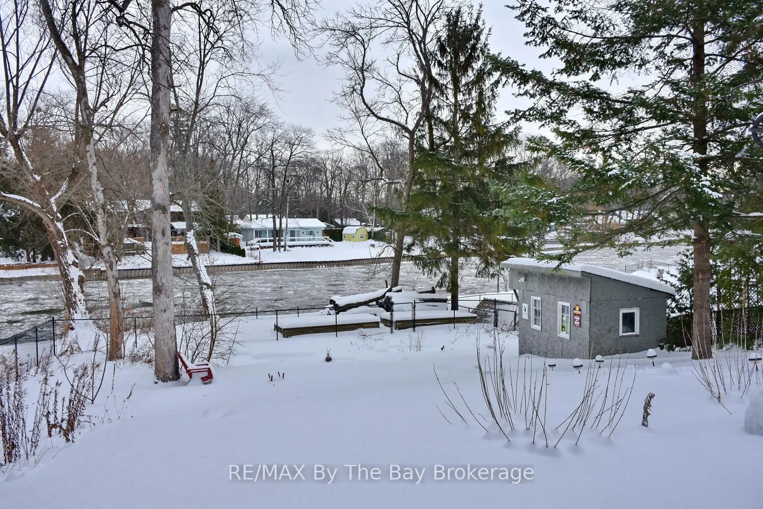 103 Sunnidale Road S