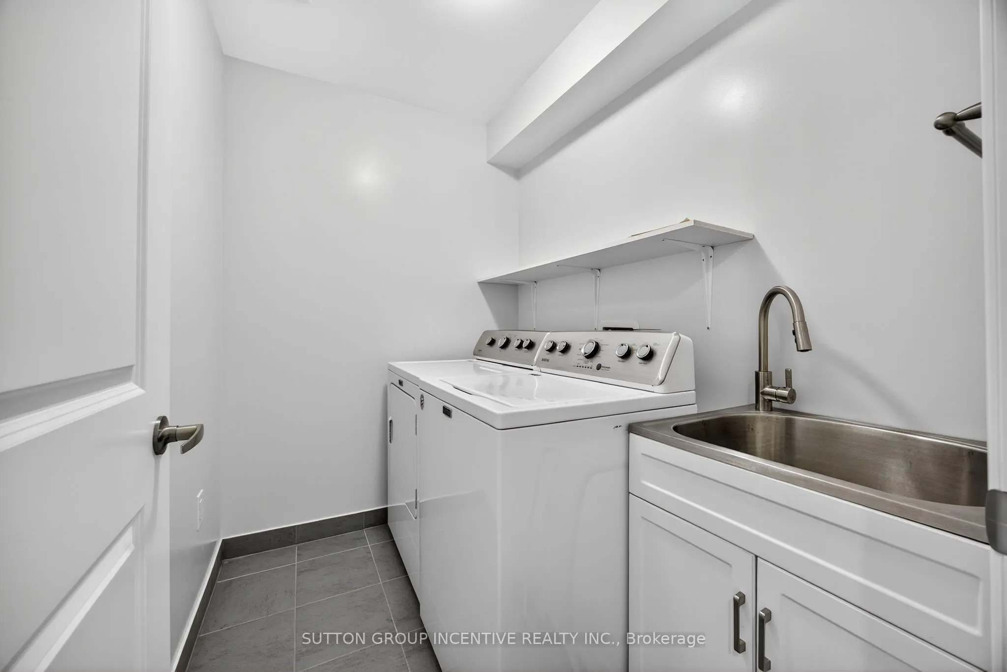 17 Churchlea Mews