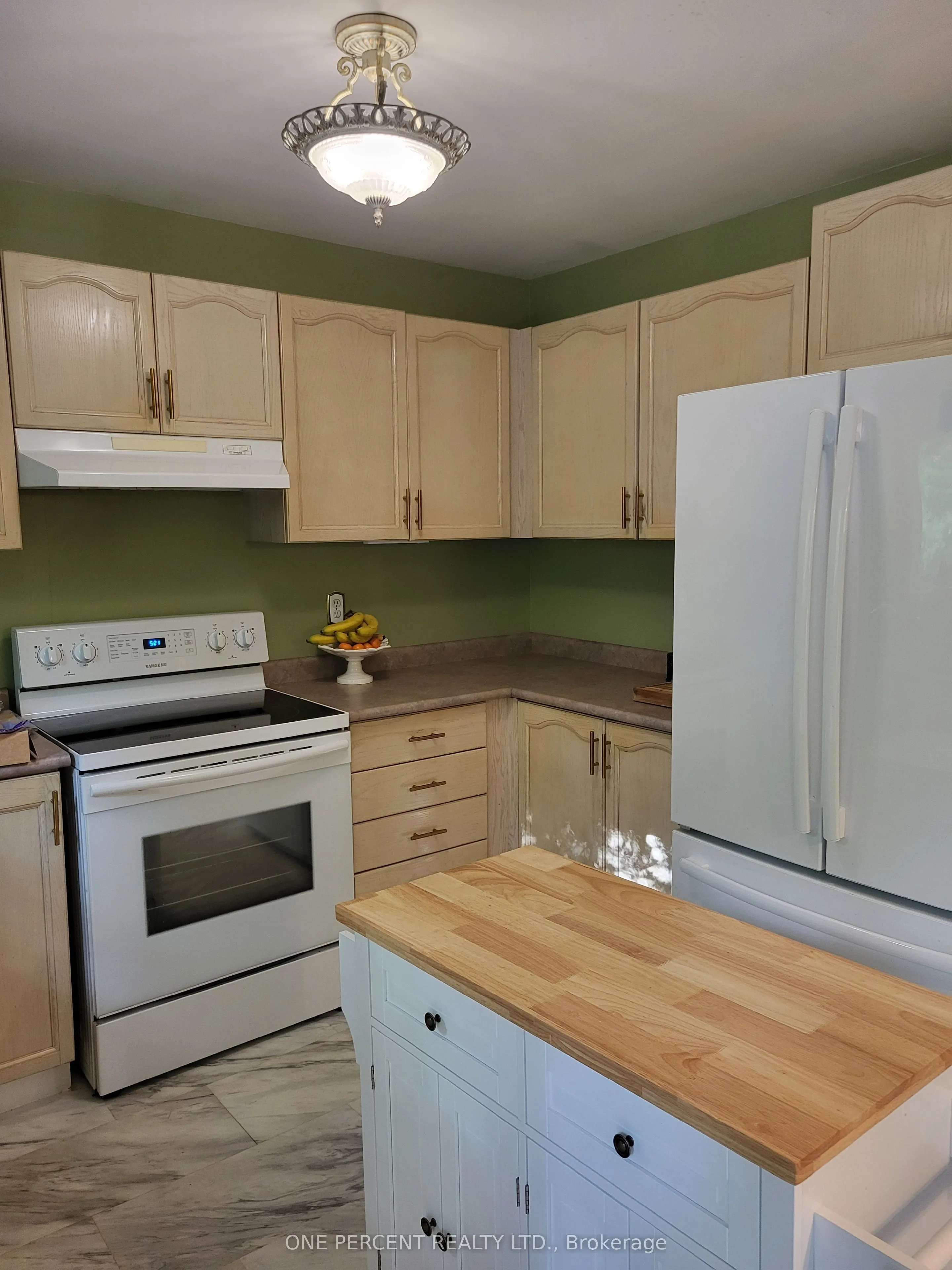 22 BRILLINGER Drive