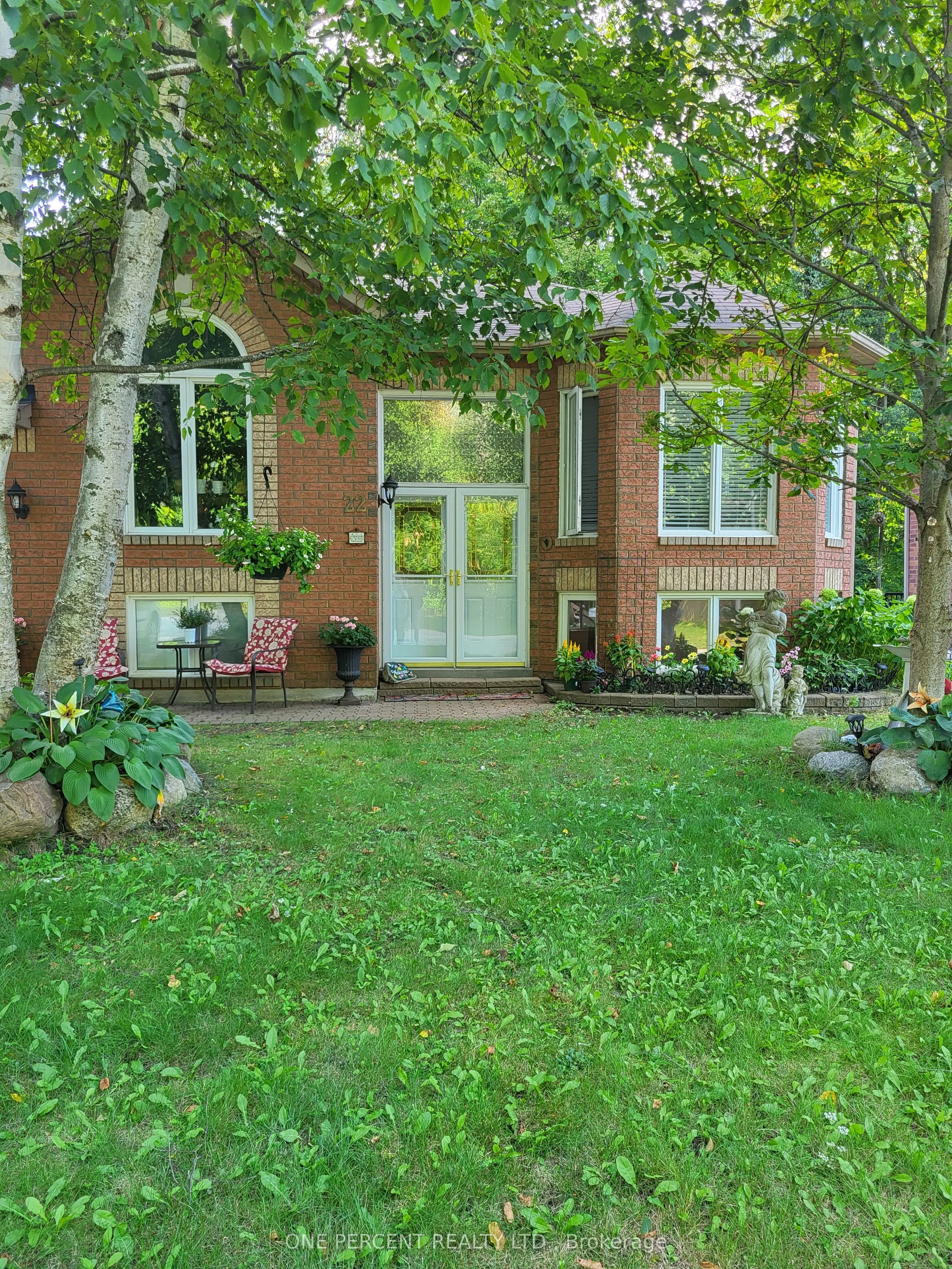 22 BRILLINGER Drive