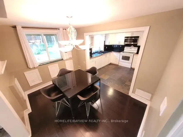 44 THICKETWOOD Avenue