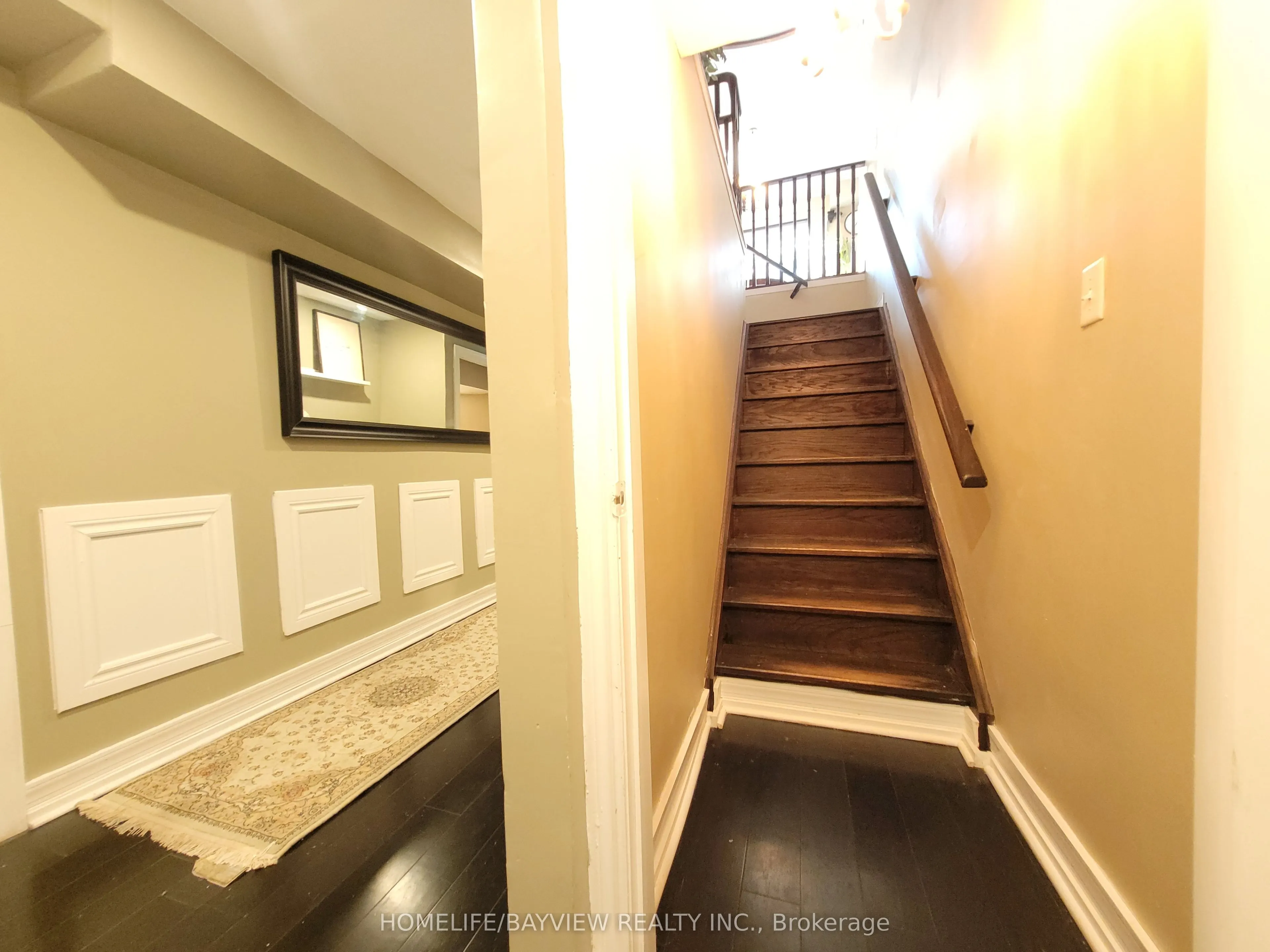 44 THICKETWOOD Avenue