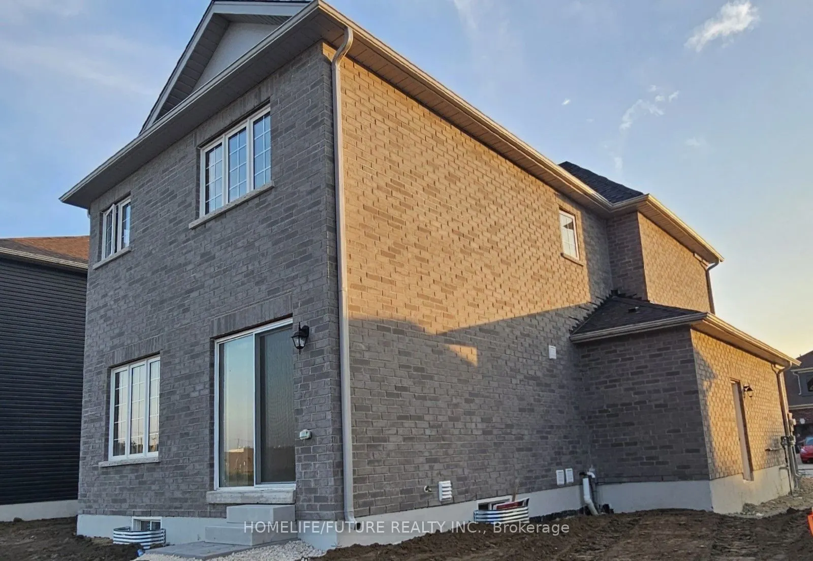 276 Springfield Crescent