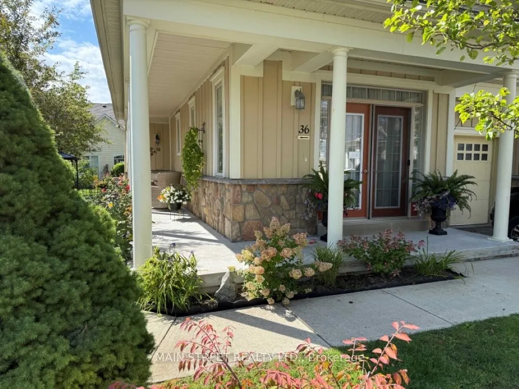 36 Savannah Crescent