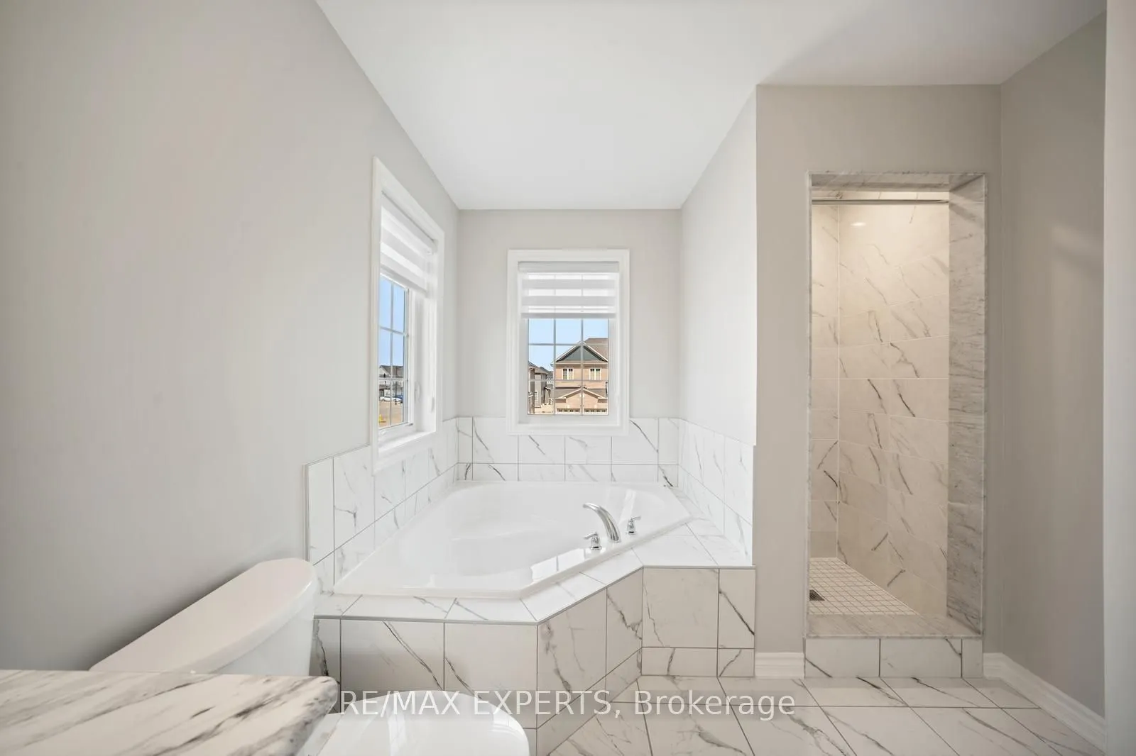 216 Cubitt Street