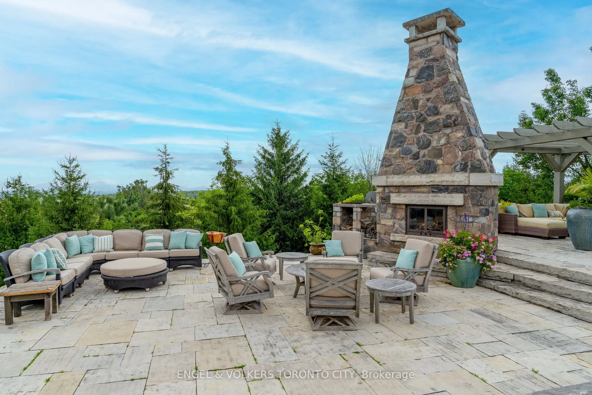 2353 County Road 124