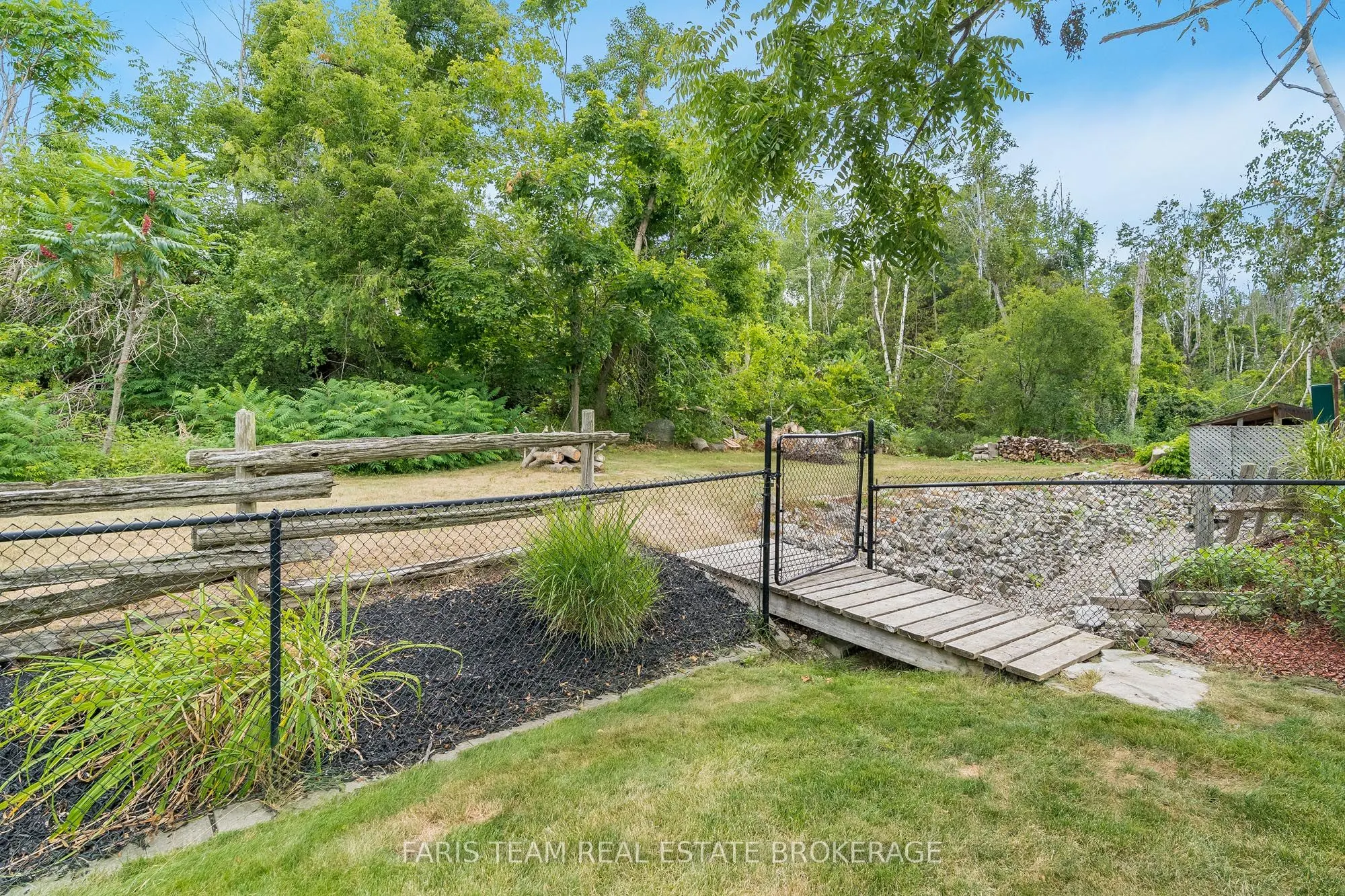 46 Elvyn Crescent