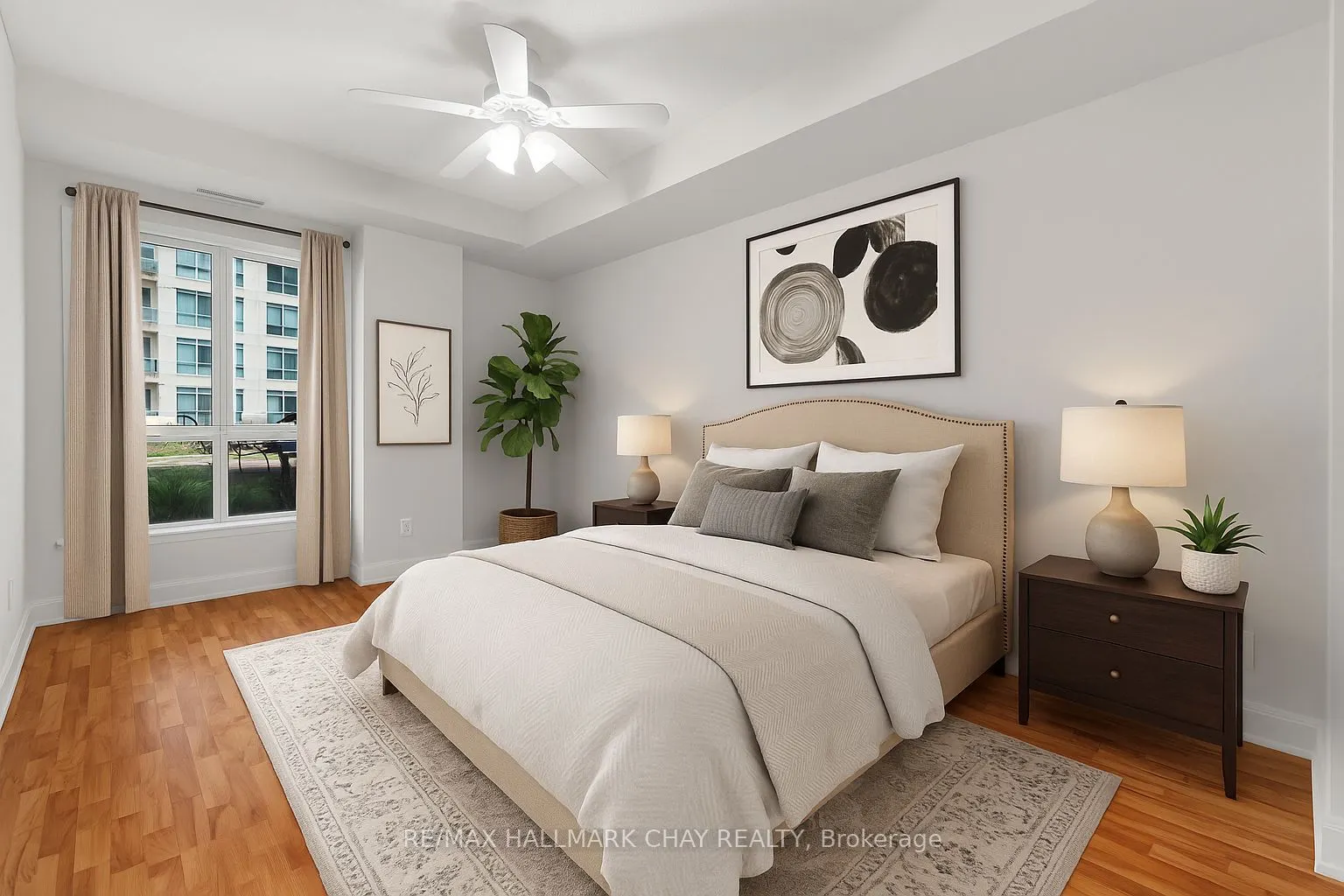2 TORONTO Street, #307