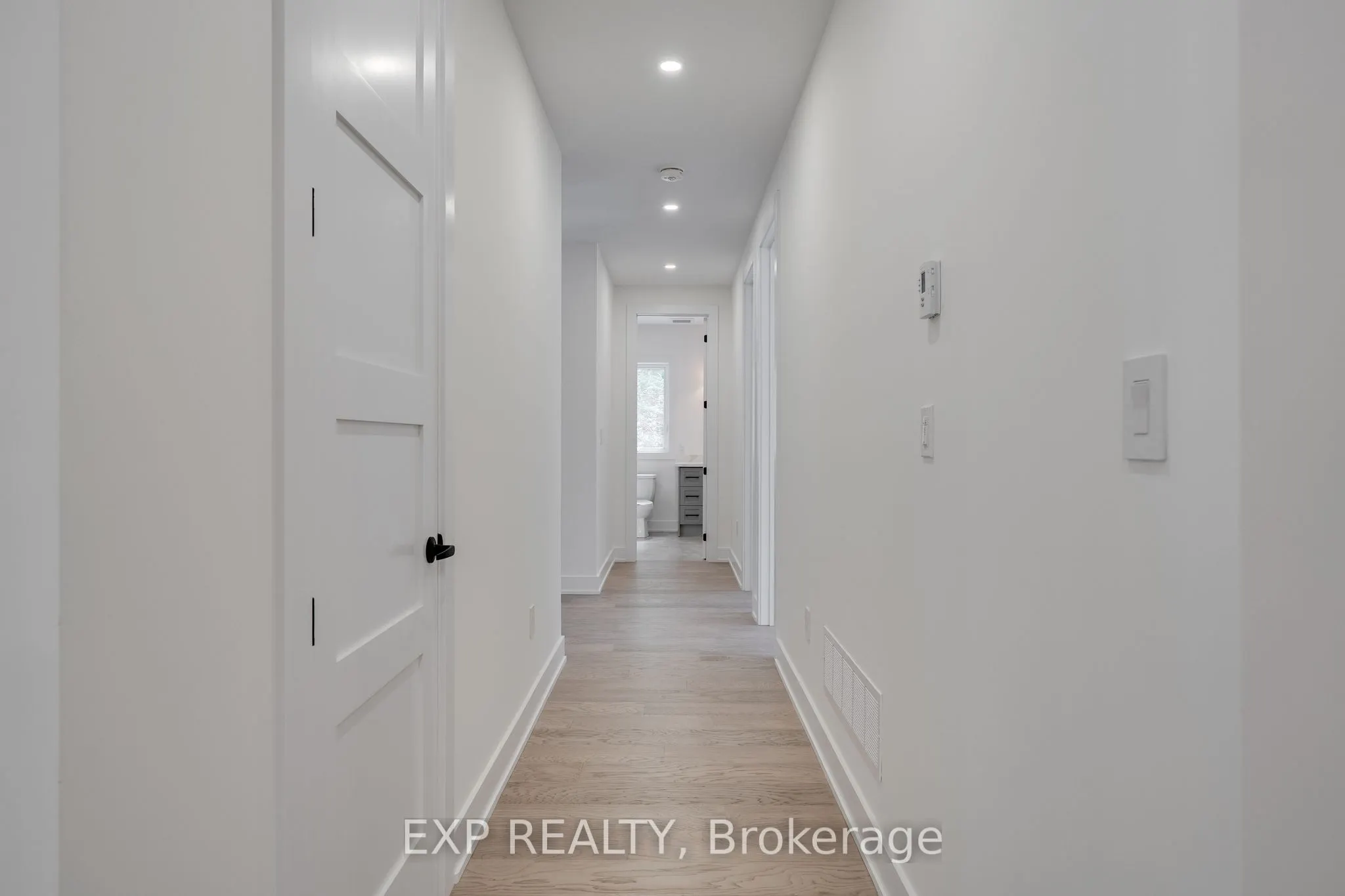 48 Iroquois Crescent