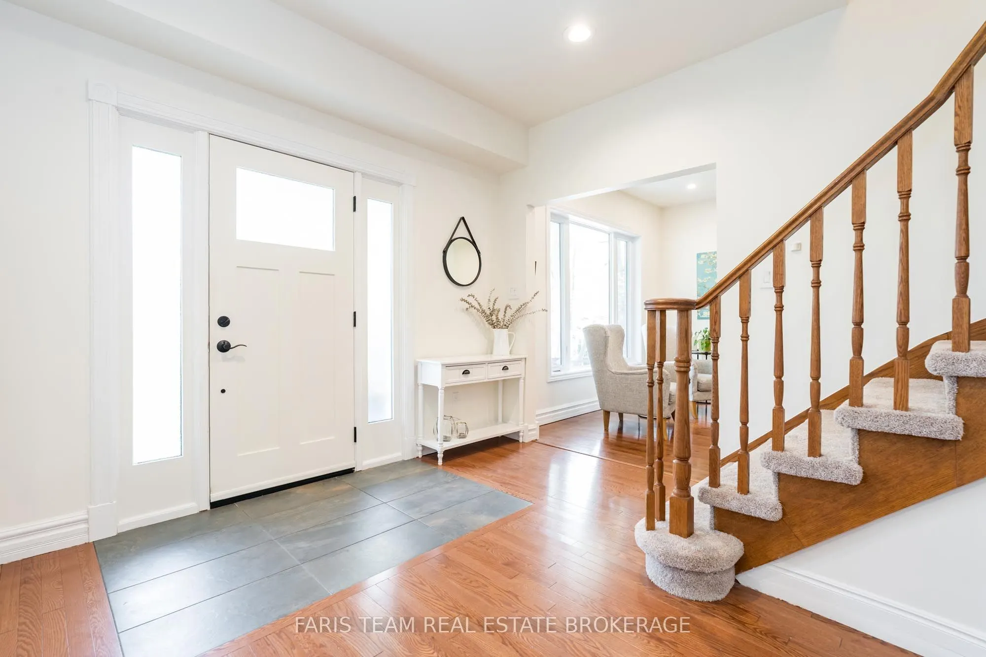 7 Bailey Crescent