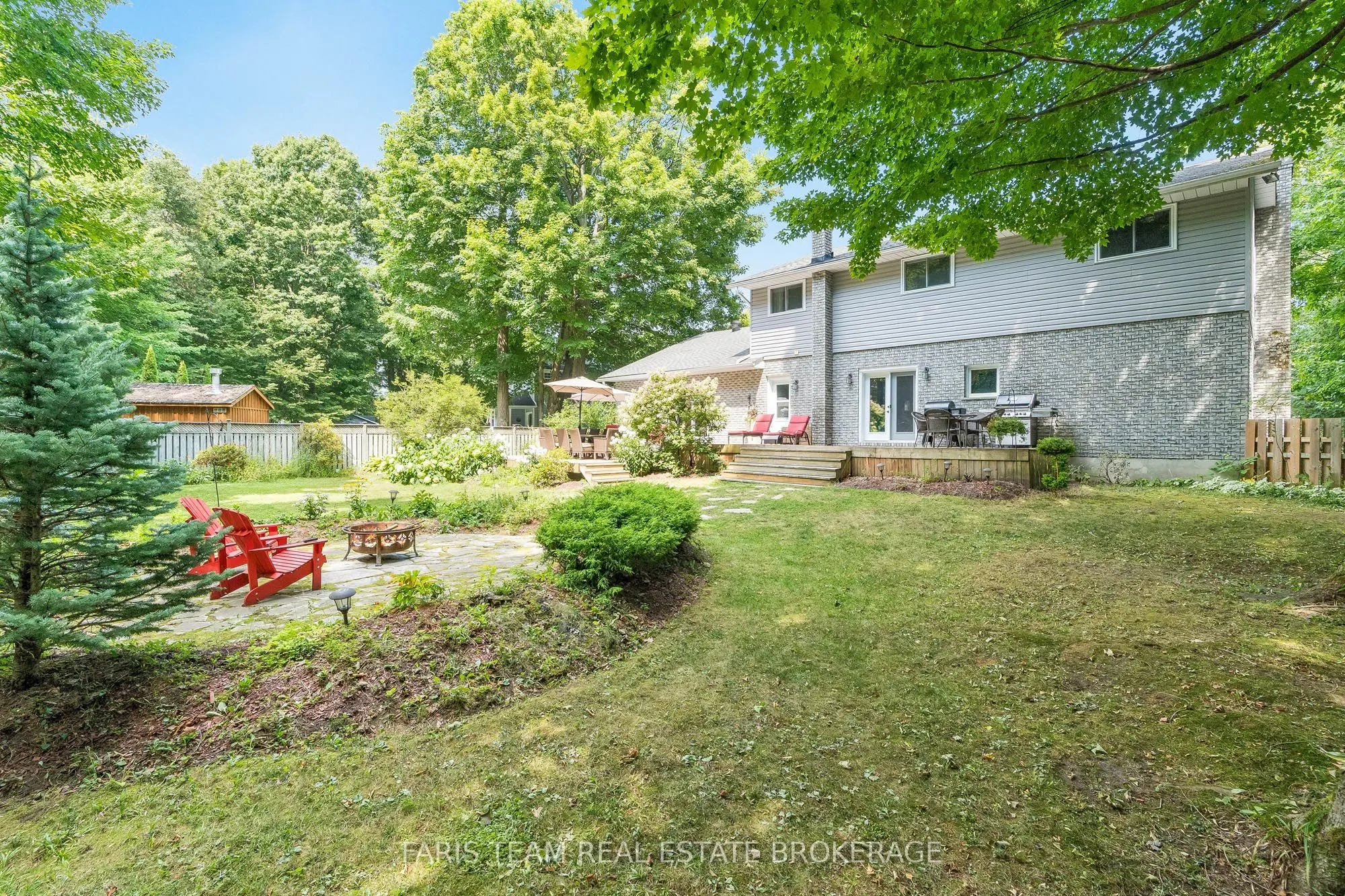 7 Bailey Crescent