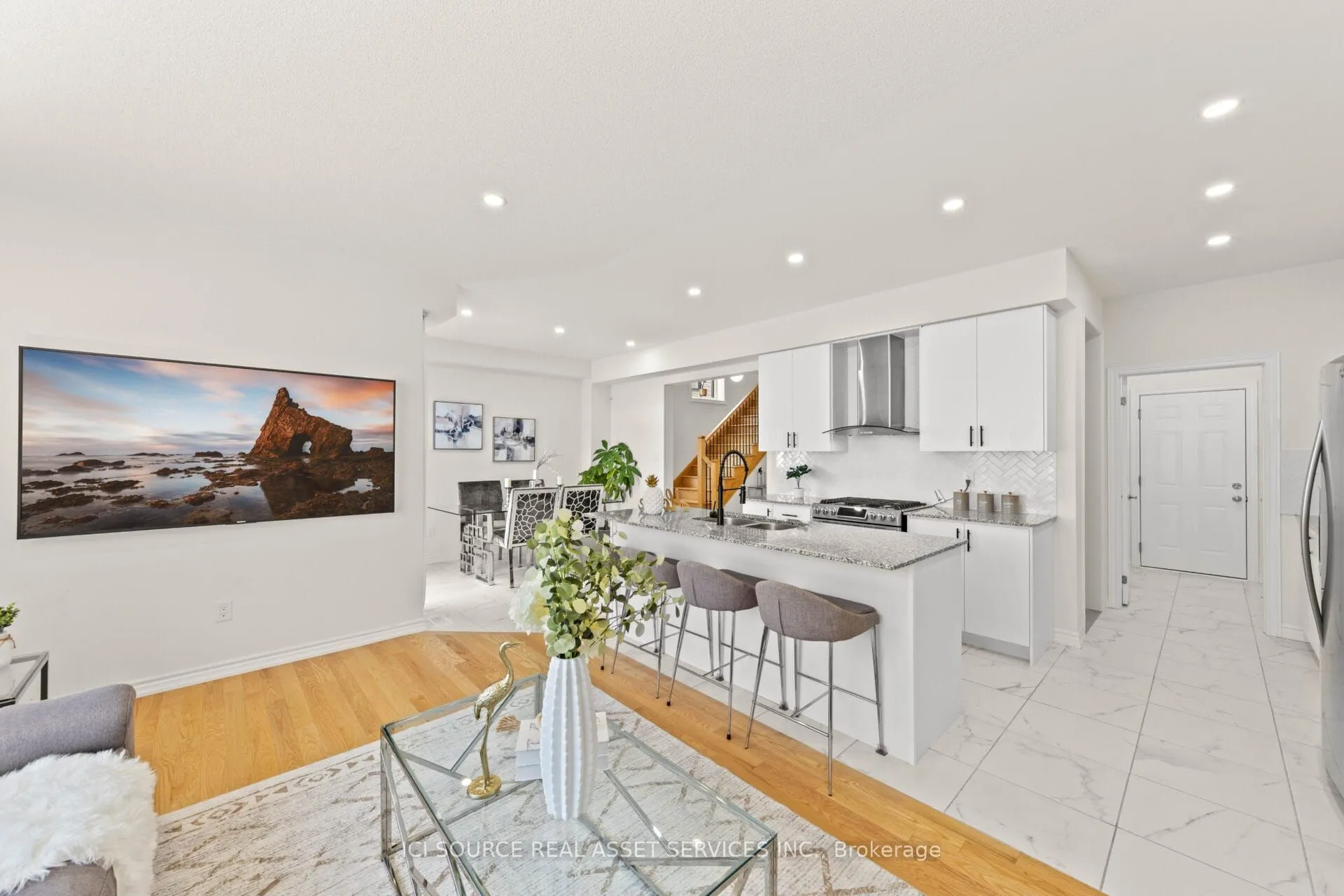 56 Bannister Road