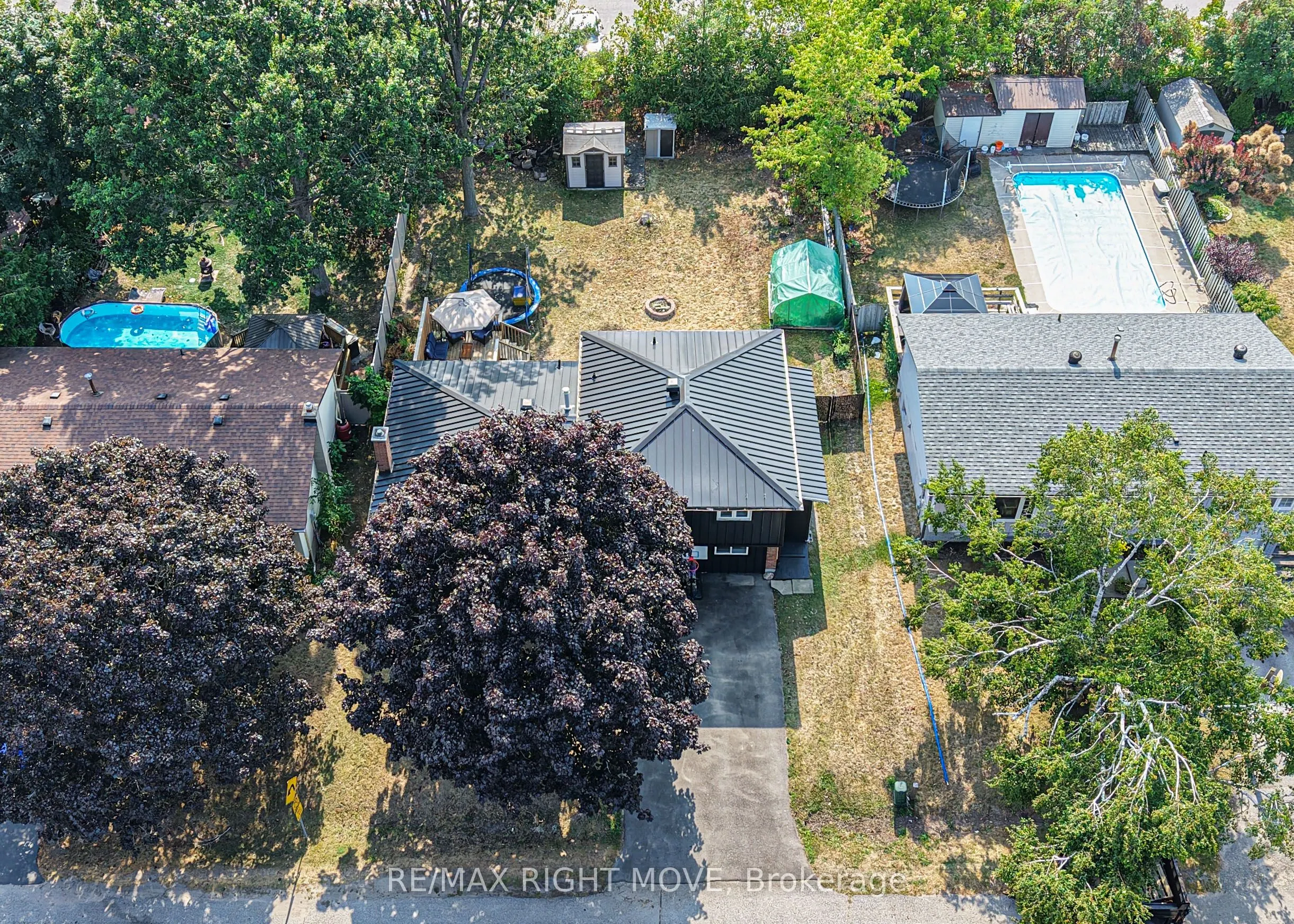 425 Raymond Avenue