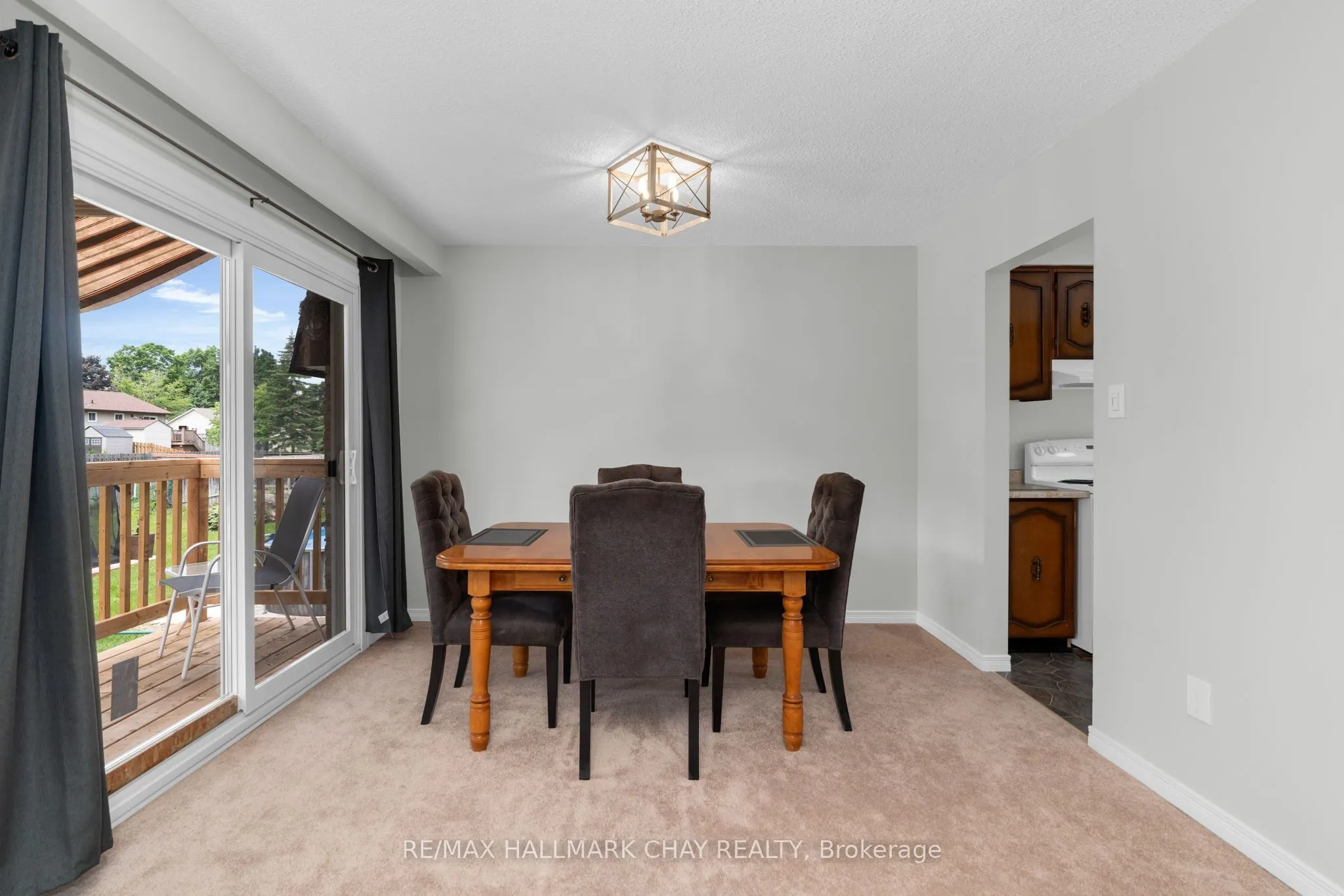 38 Lankin Boulevard