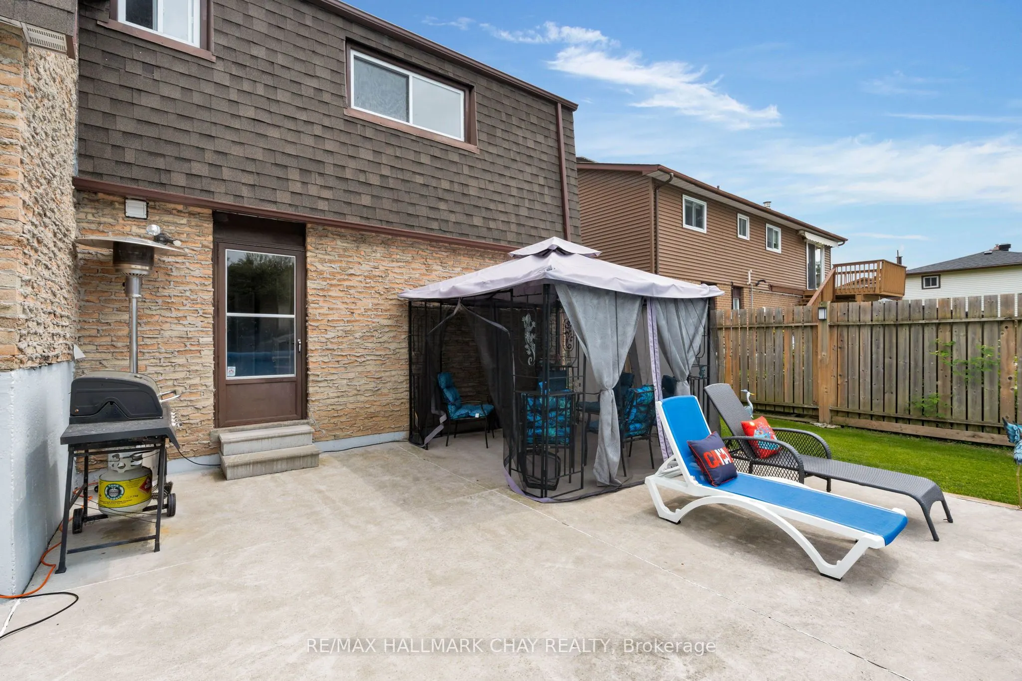 38 Lankin Boulevard