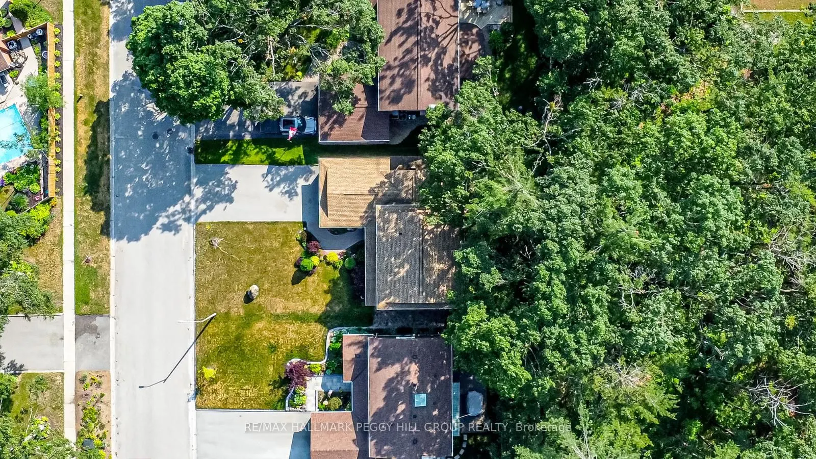 19 Oakridge Drive