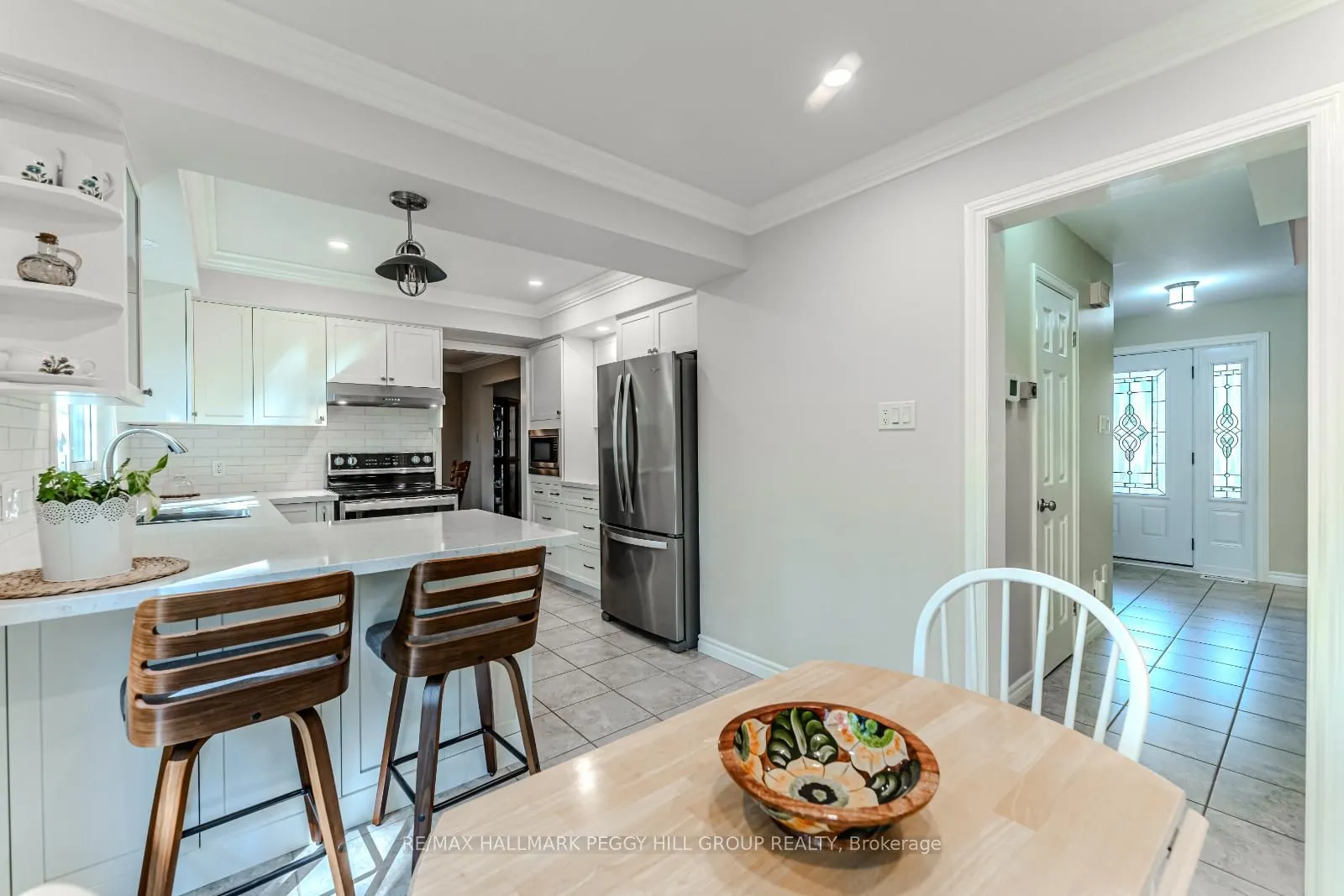 19 Oakridge Drive