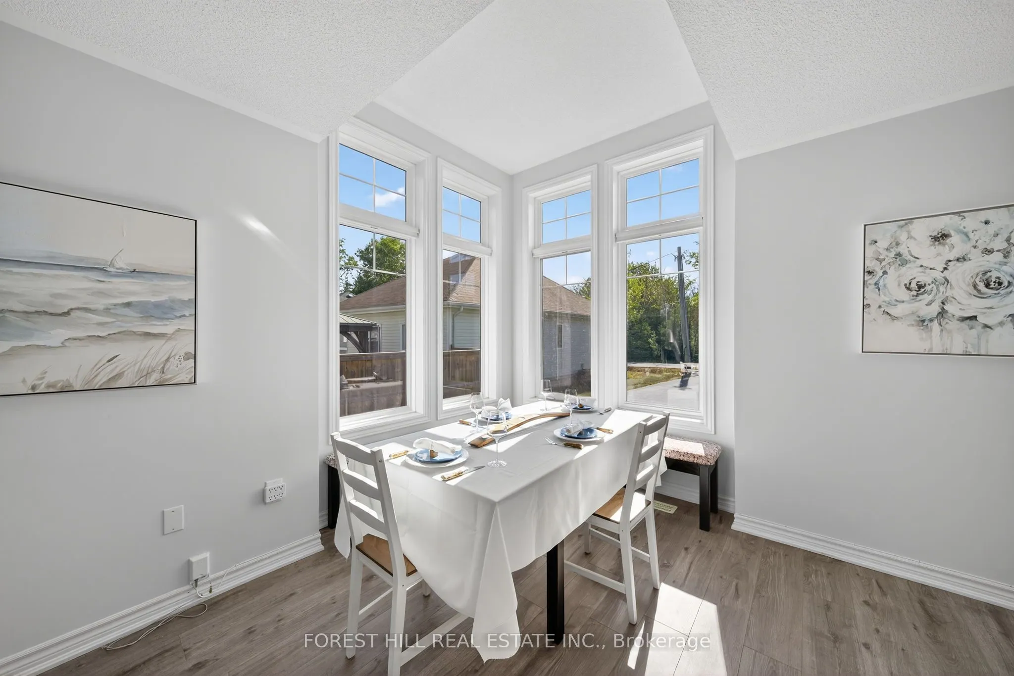 70 Robert Street S
