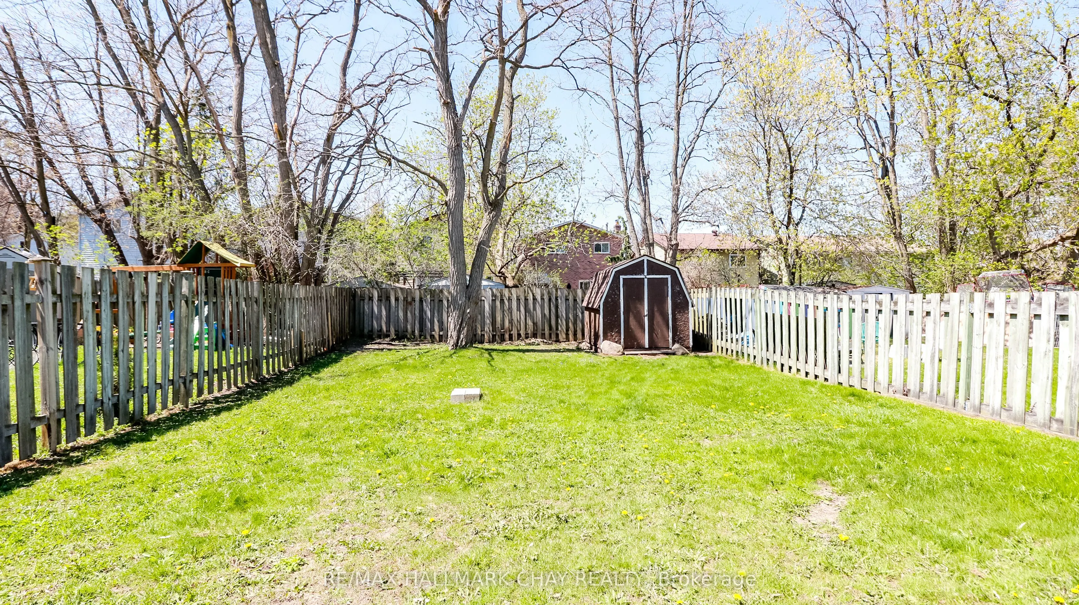 82 Melinda Crescent