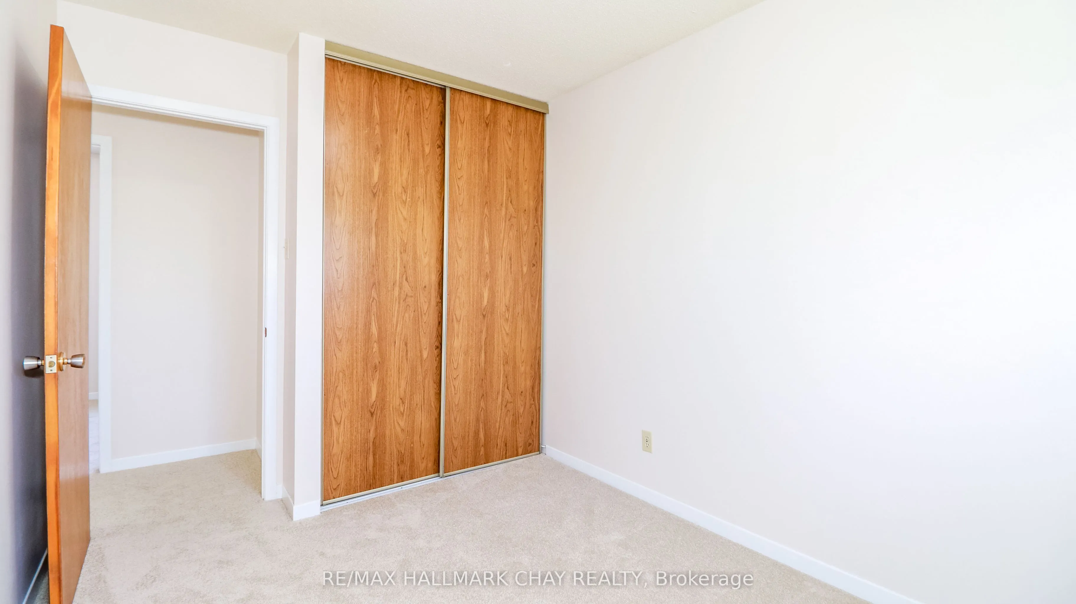 82 Melinda Crescent