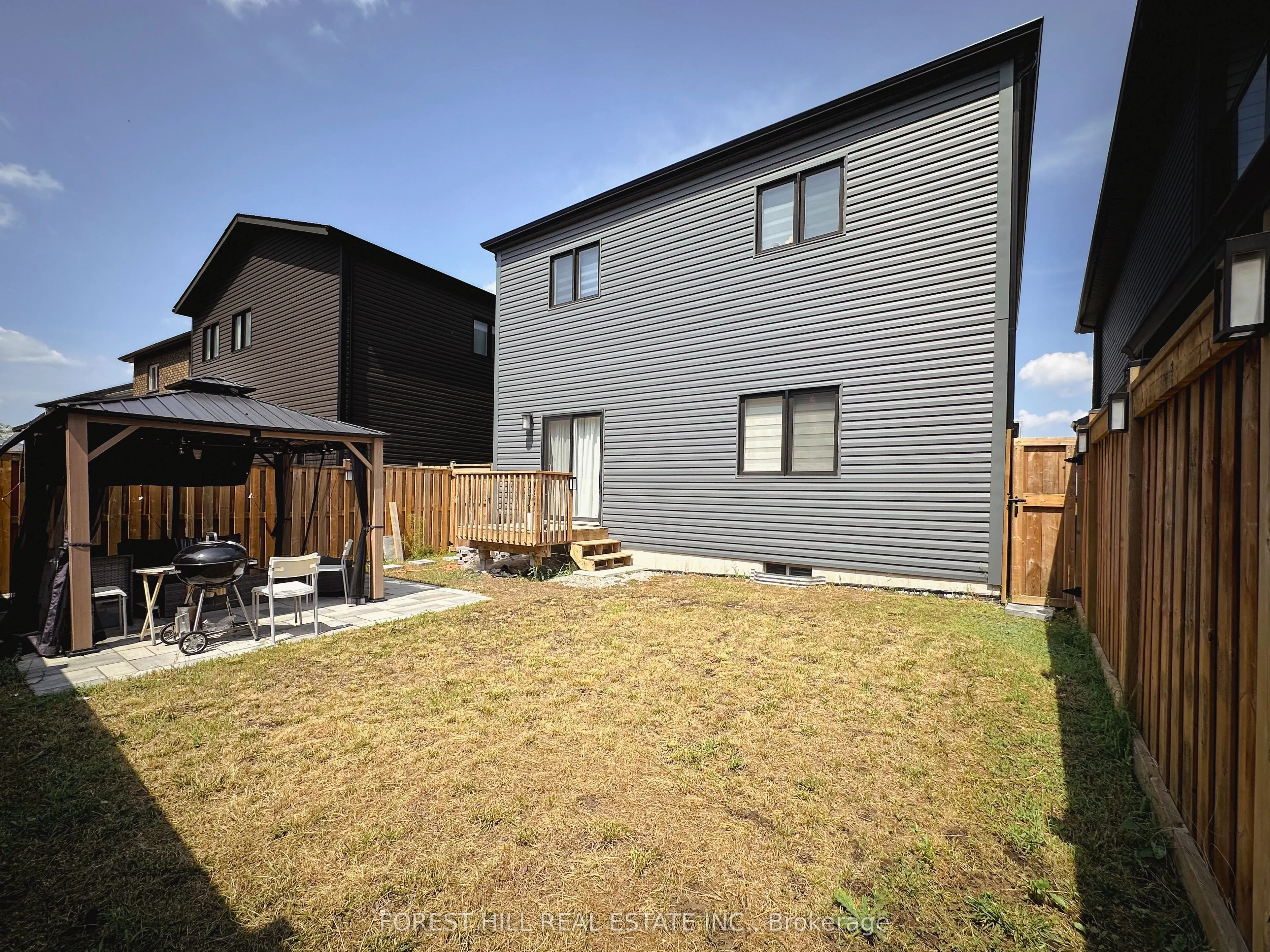 64 Mabern Street