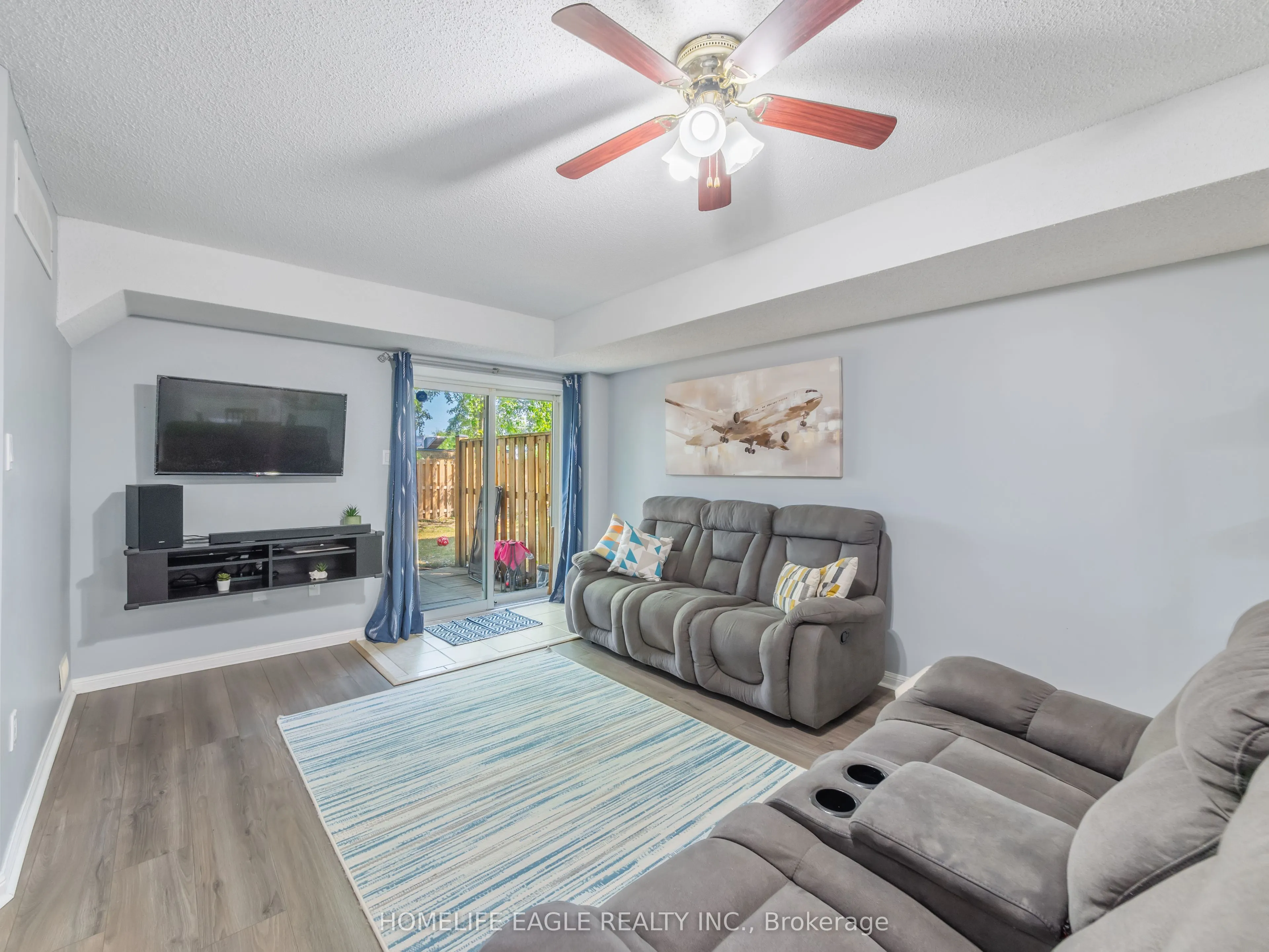 235 Ferndale Drive S, #13
