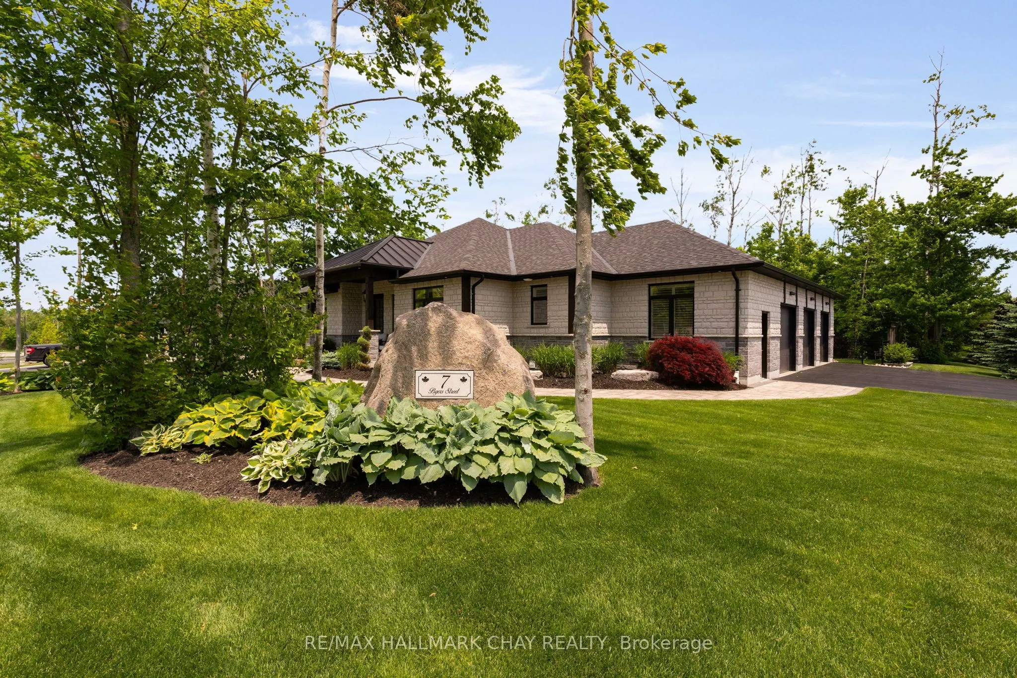 7 Byers Street