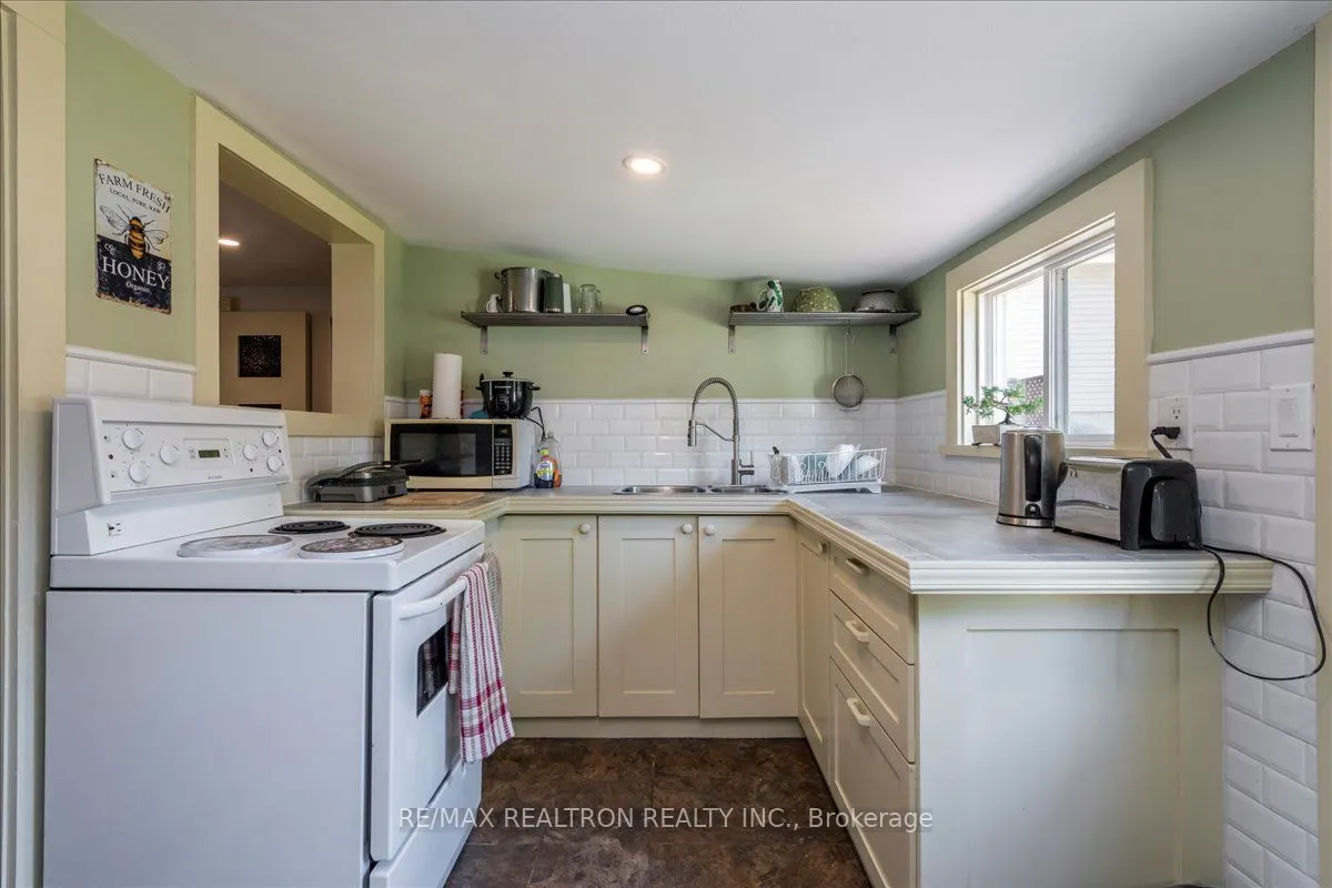 3322 Pleasant Road
